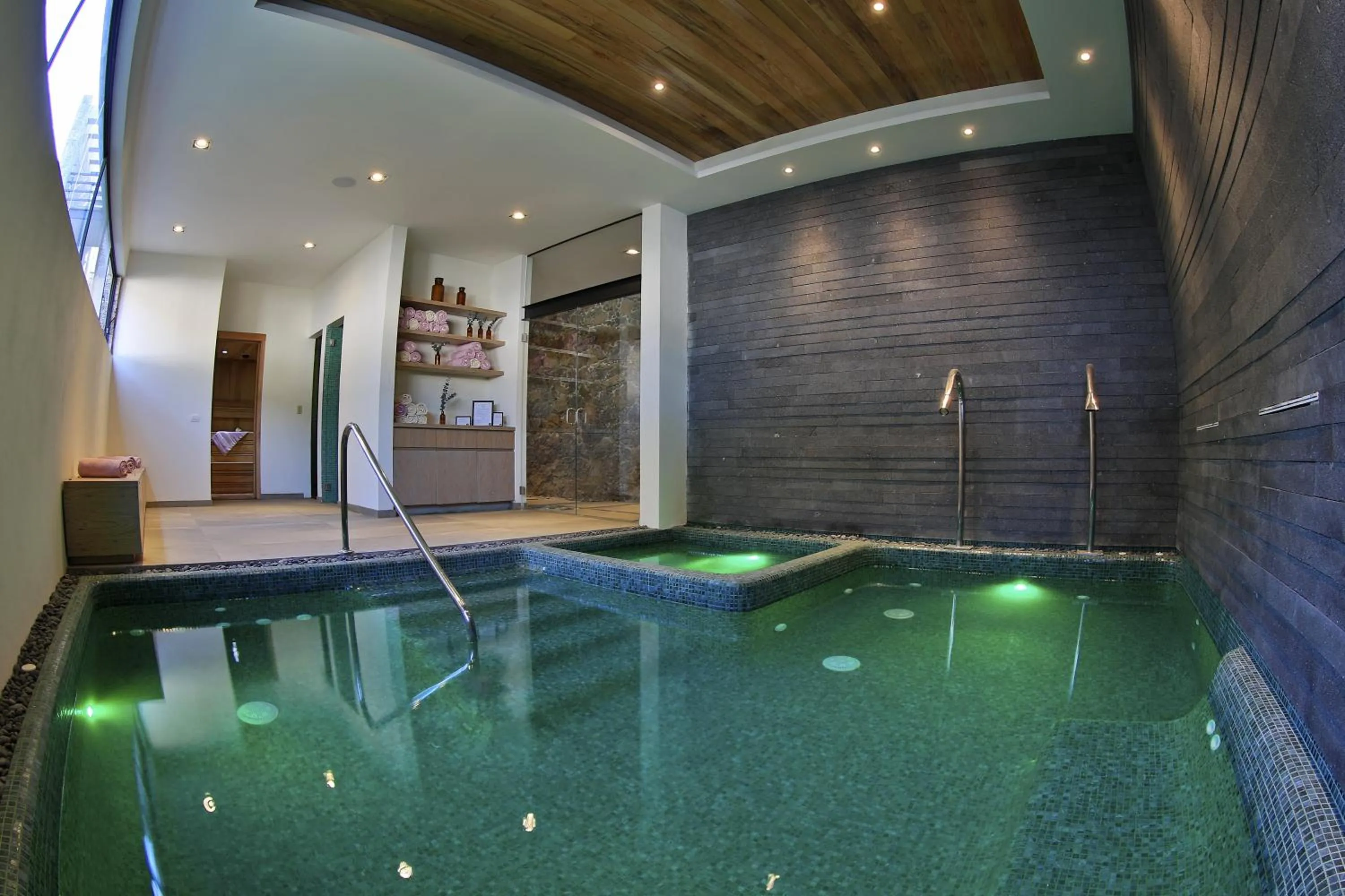 Hot Tub in Hotel Boutique Casa Fernanda