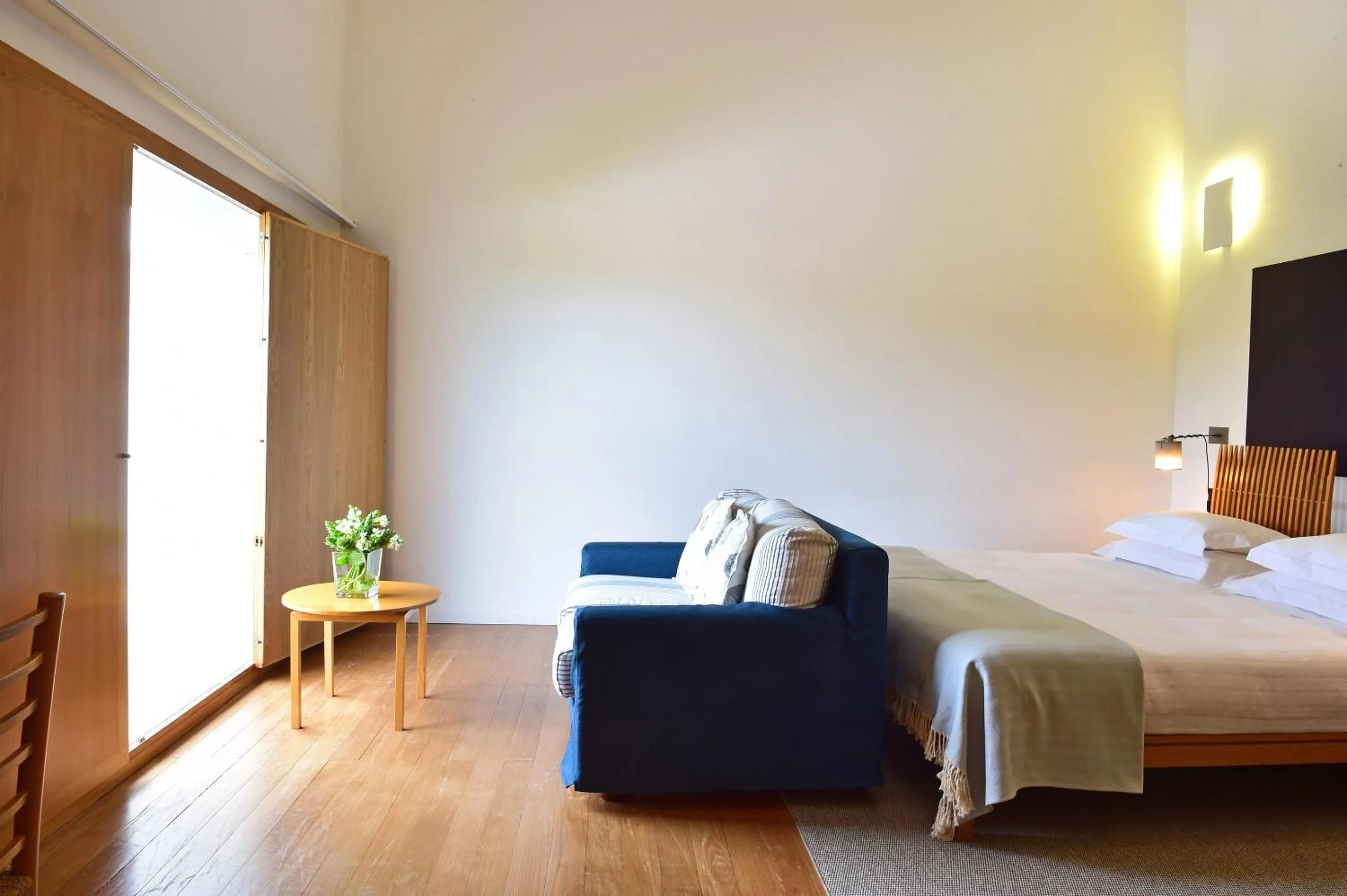 Decorative detail, Bed in Pousada Convento de Arraiolos