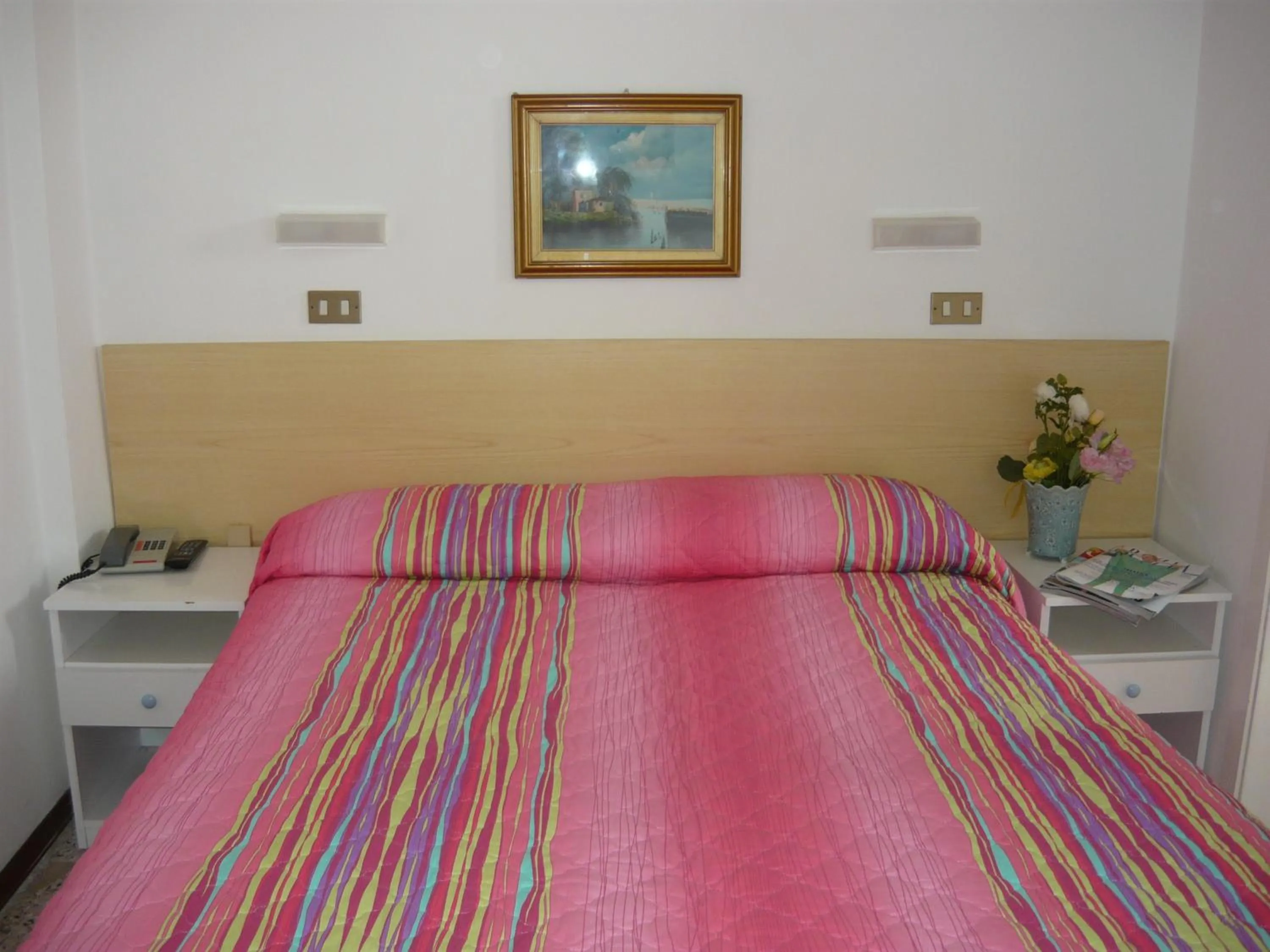 Bed in Hotel Acquazzurra