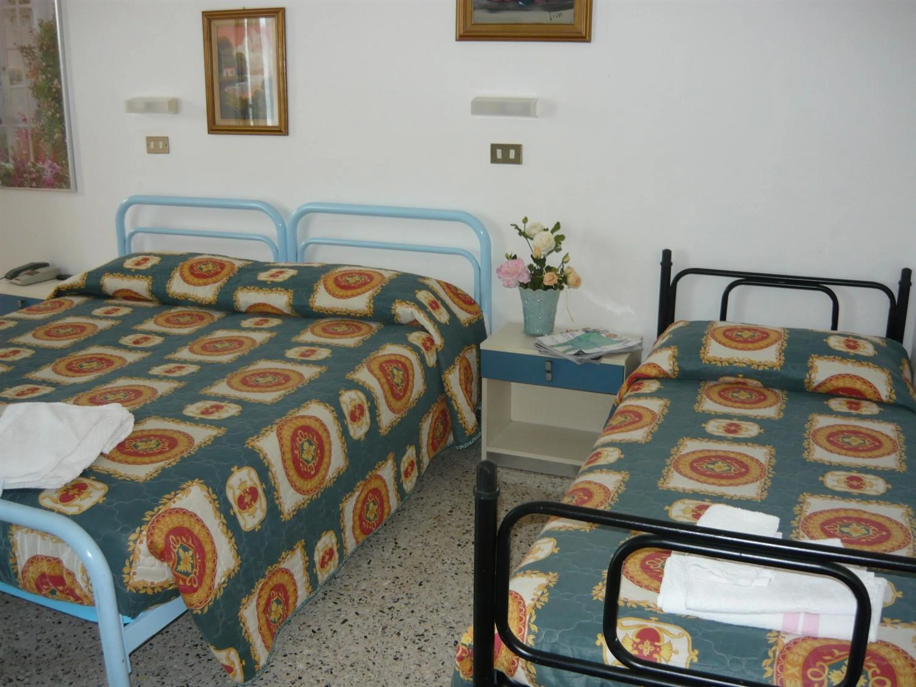 Bed in Hotel Acquazzurra