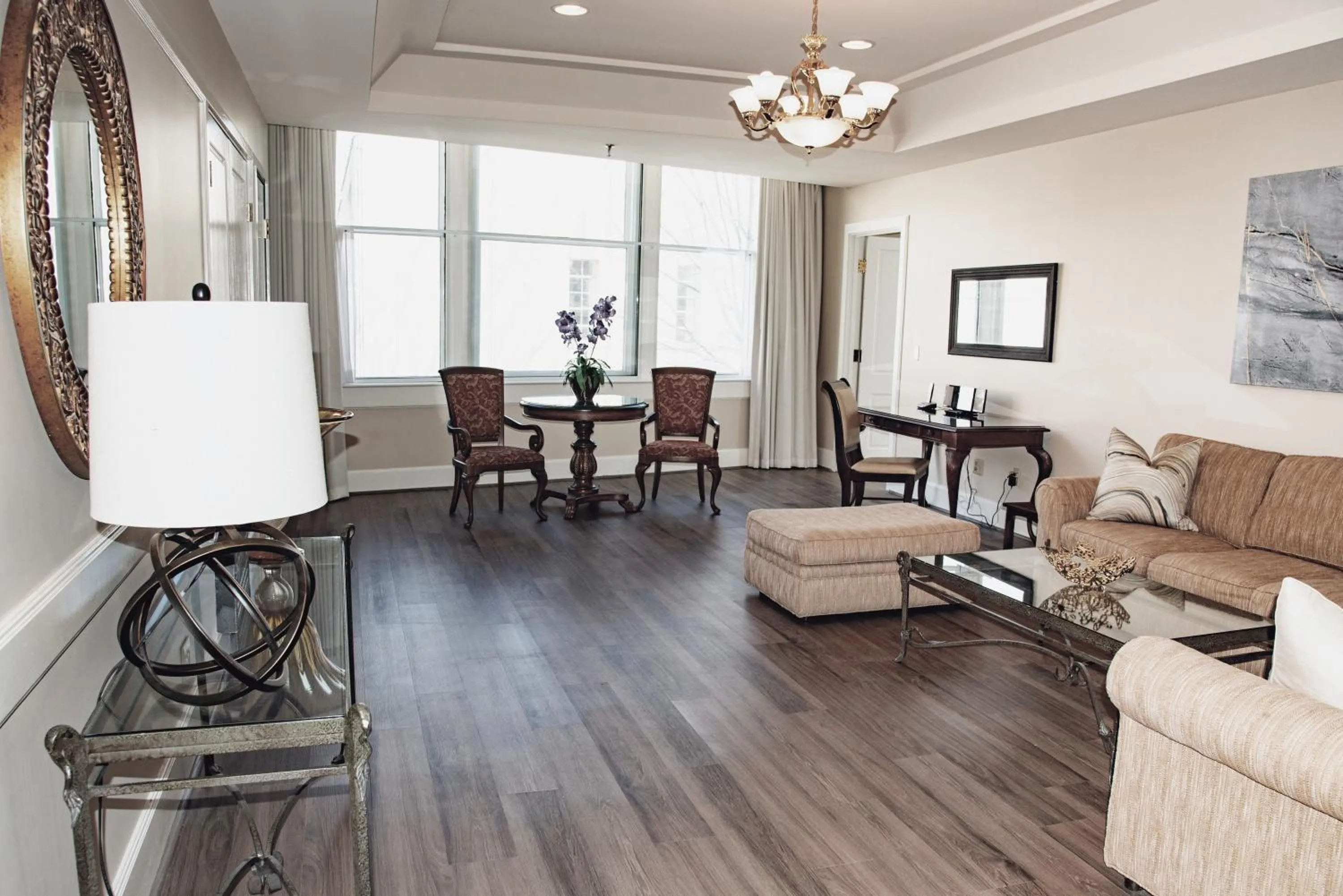 Living room in Haywood Park Hotel, an Ascend Collection Hotel