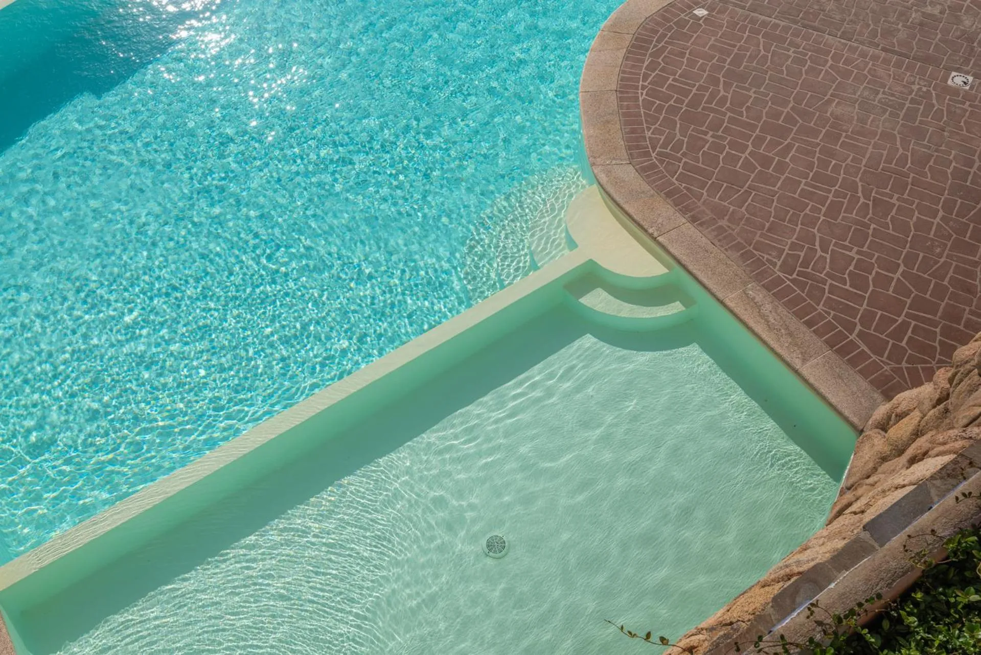 Swimming pool in Residence Ea Bianca