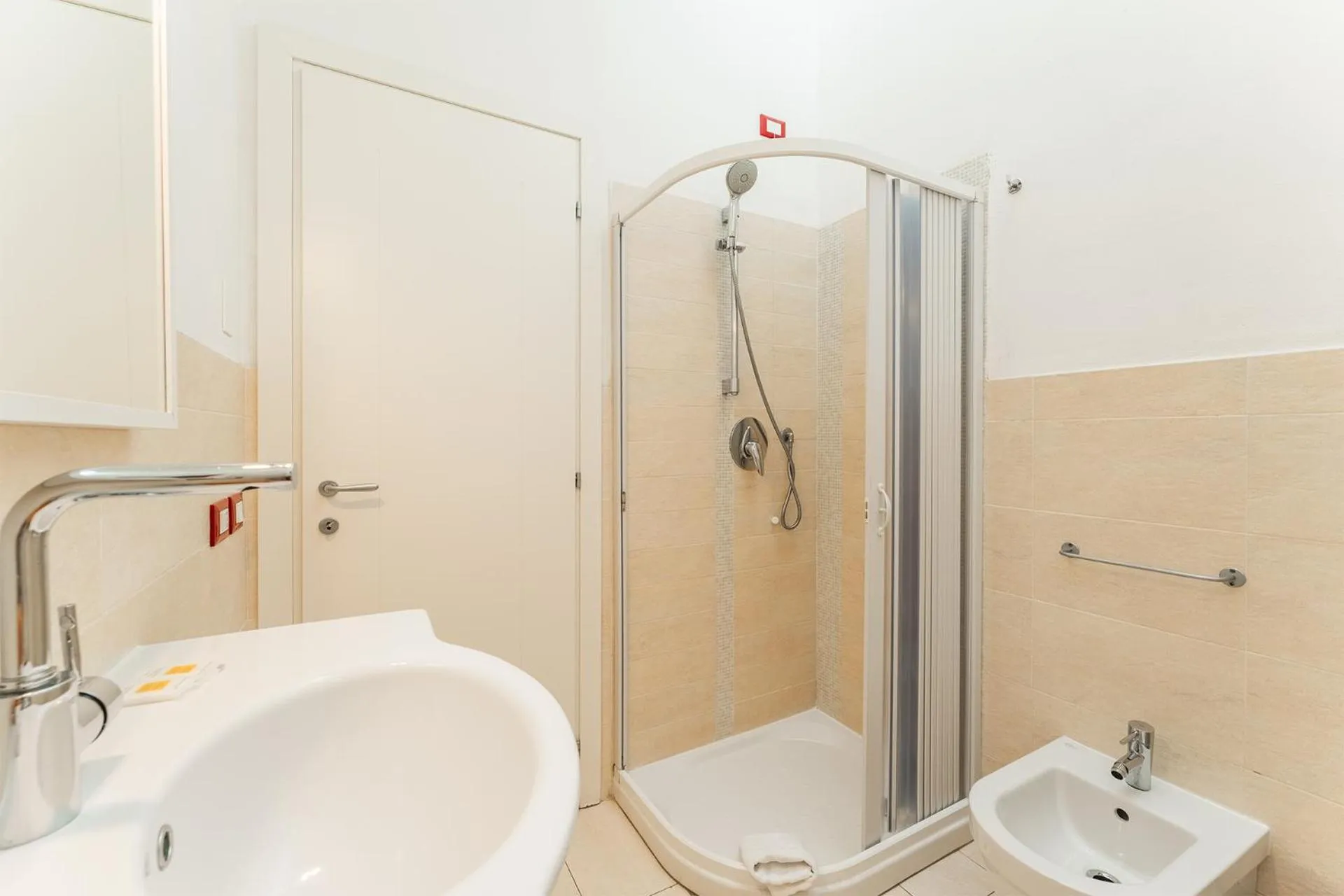 Shower in Residence Ea Bianca