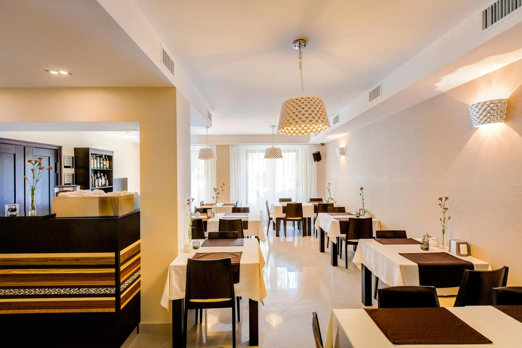 Restaurant/places to eat in Montis Hotel & Spa