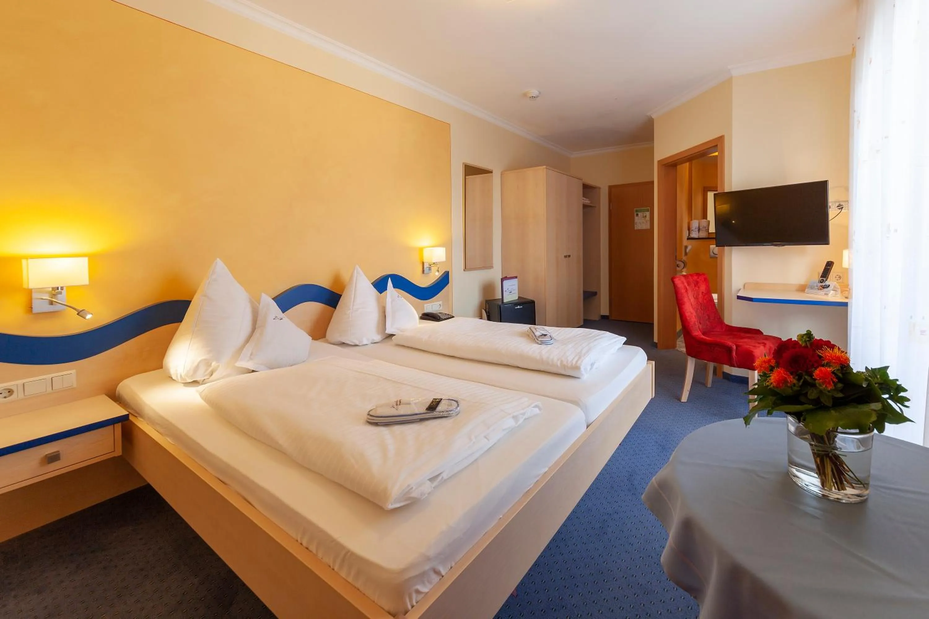 Photo of the whole room in Hotel Meschenmoser