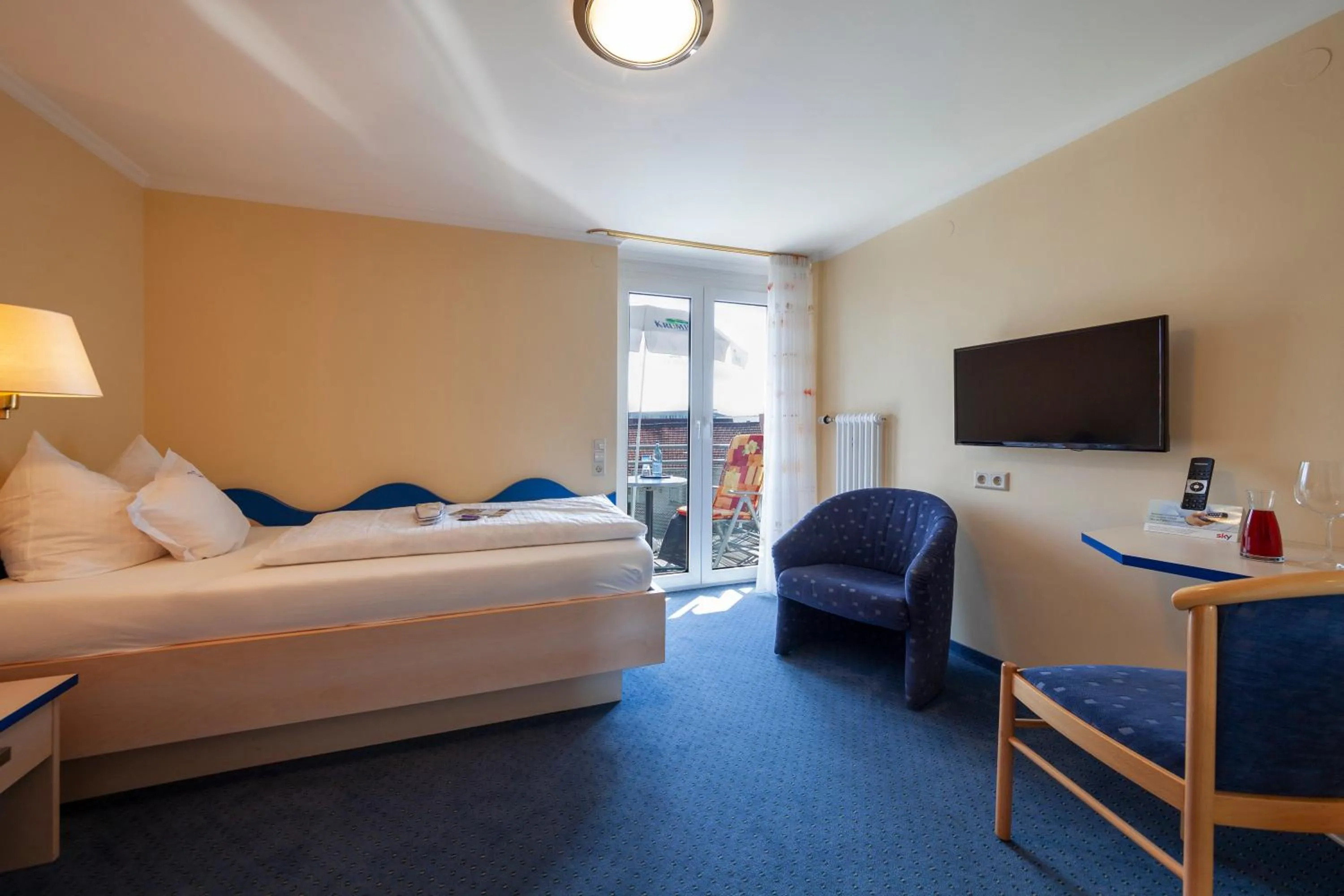 Photo of the whole room in Hotel Meschenmoser