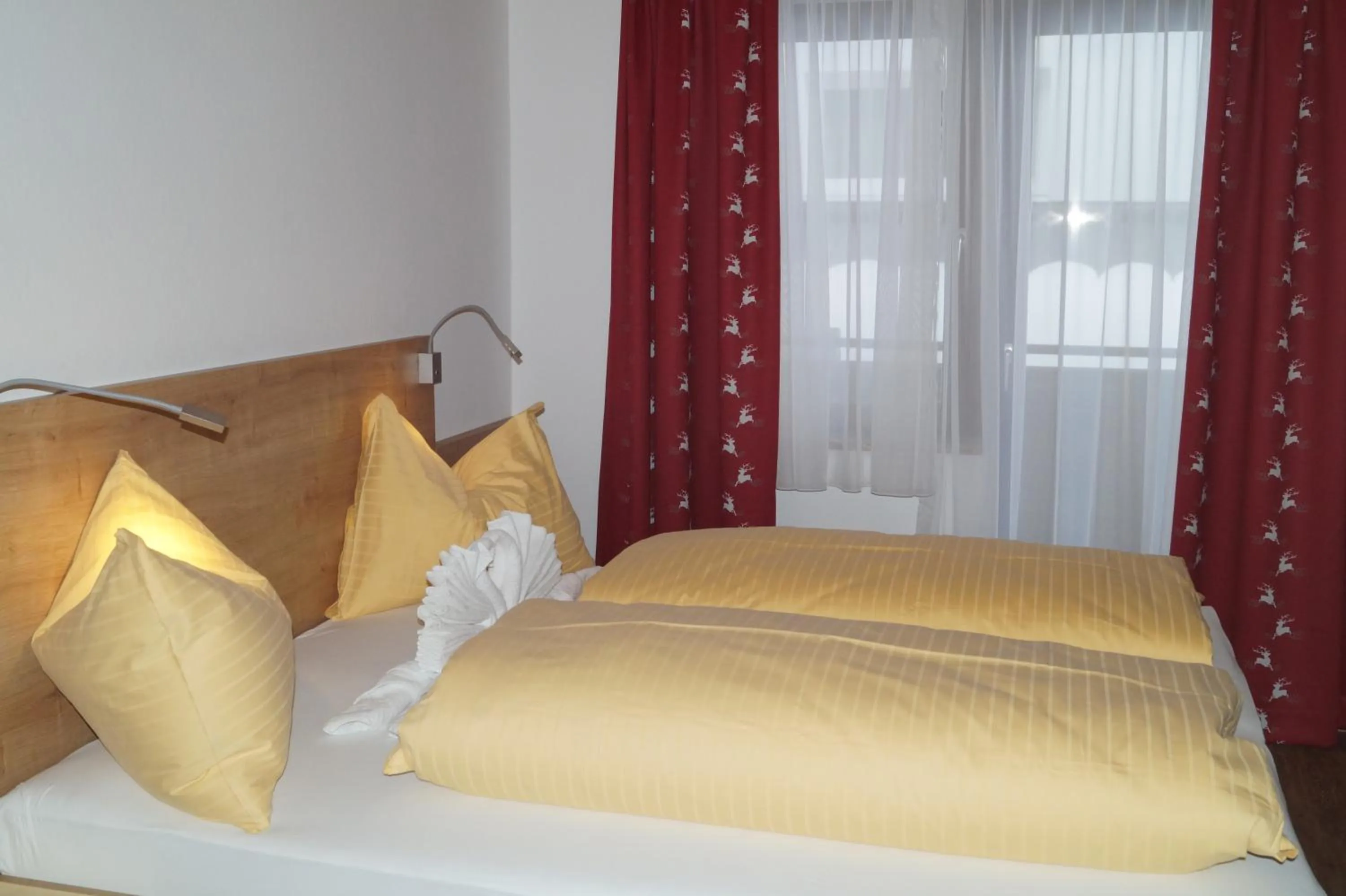 Photo of the whole room, Bed in Sieglhub Chalets - Appartements - Hotel