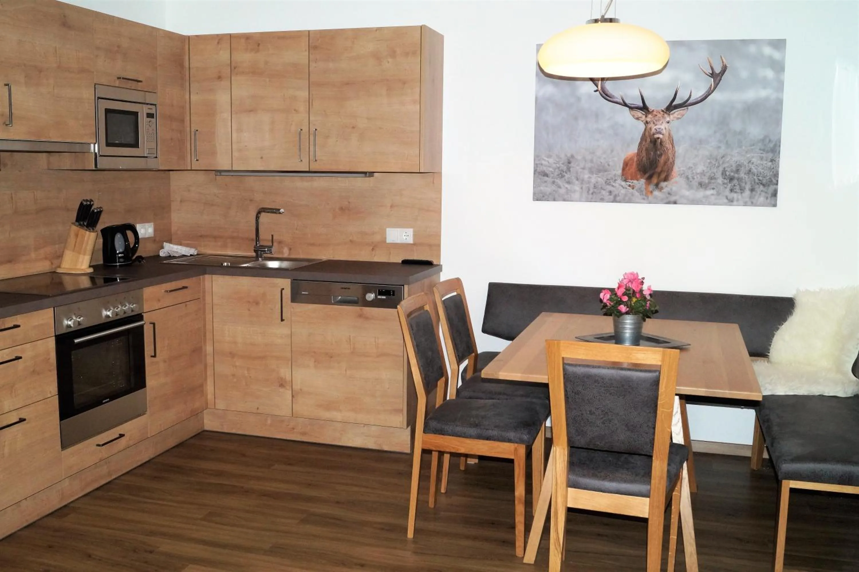 Photo of the whole room in Sieglhub Chalets - Appartements - Hotel