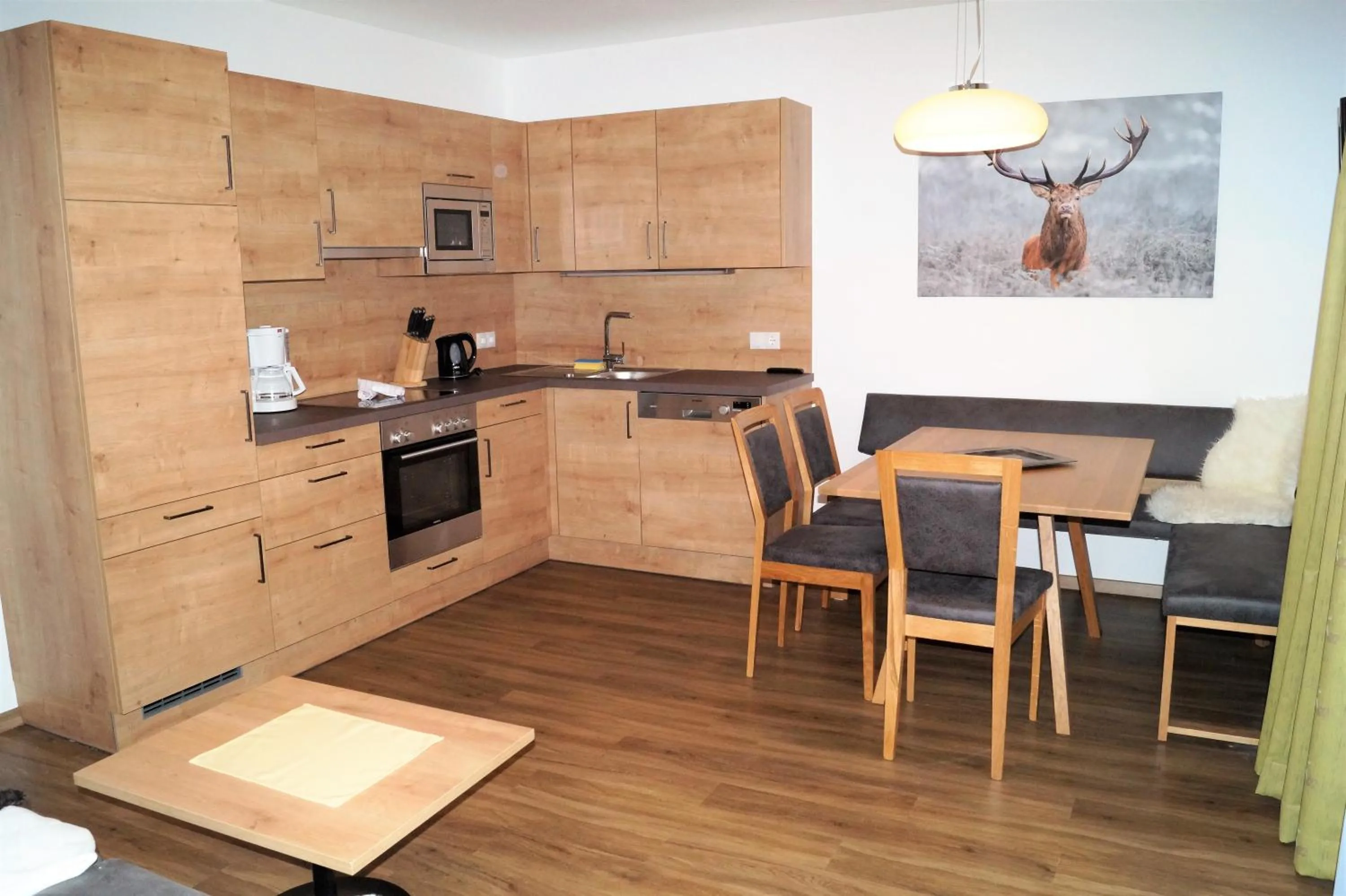 Photo of the whole room in Sieglhub Chalets - Appartements - Hotel