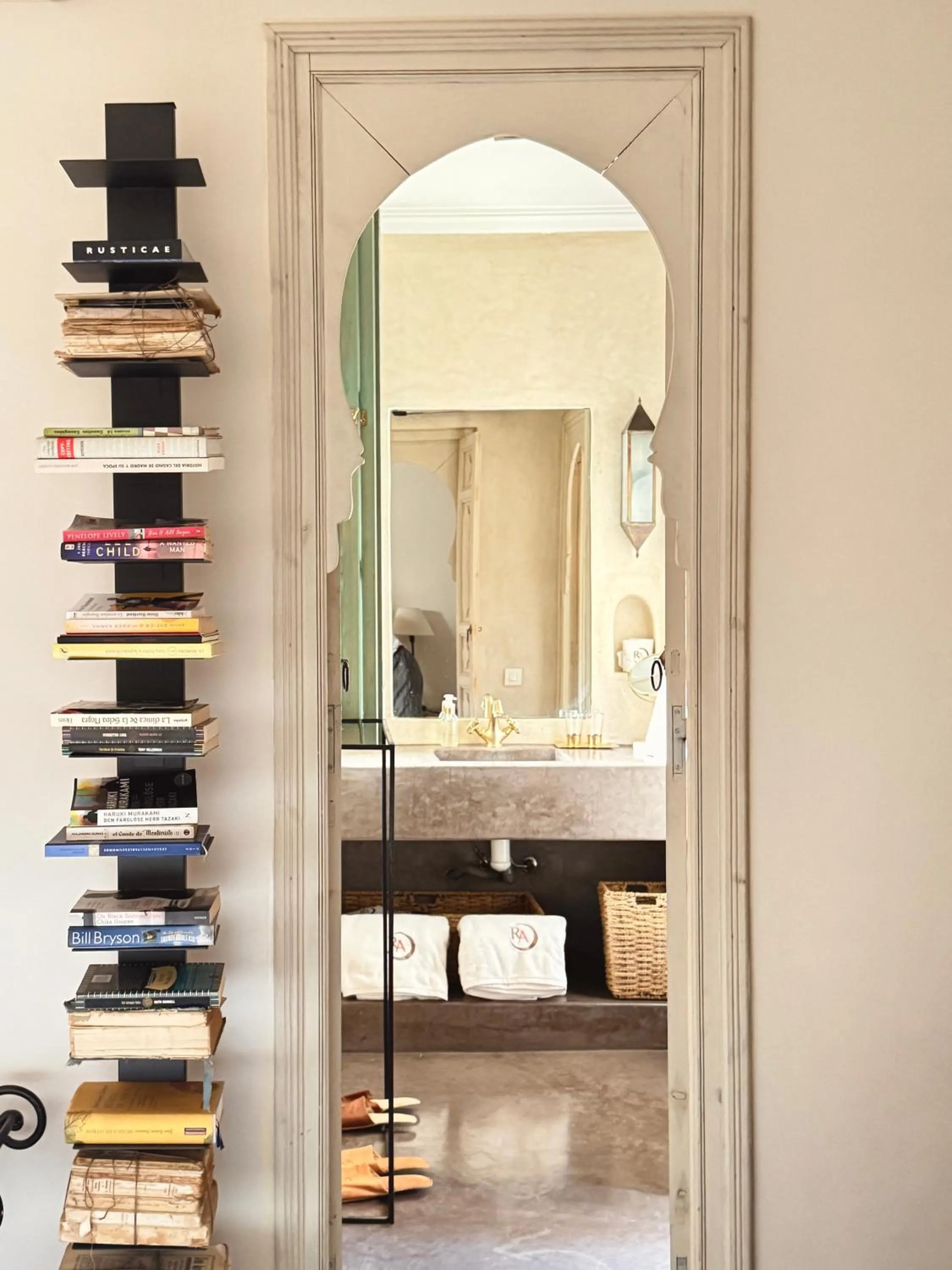 Library in Riad Abracadabra