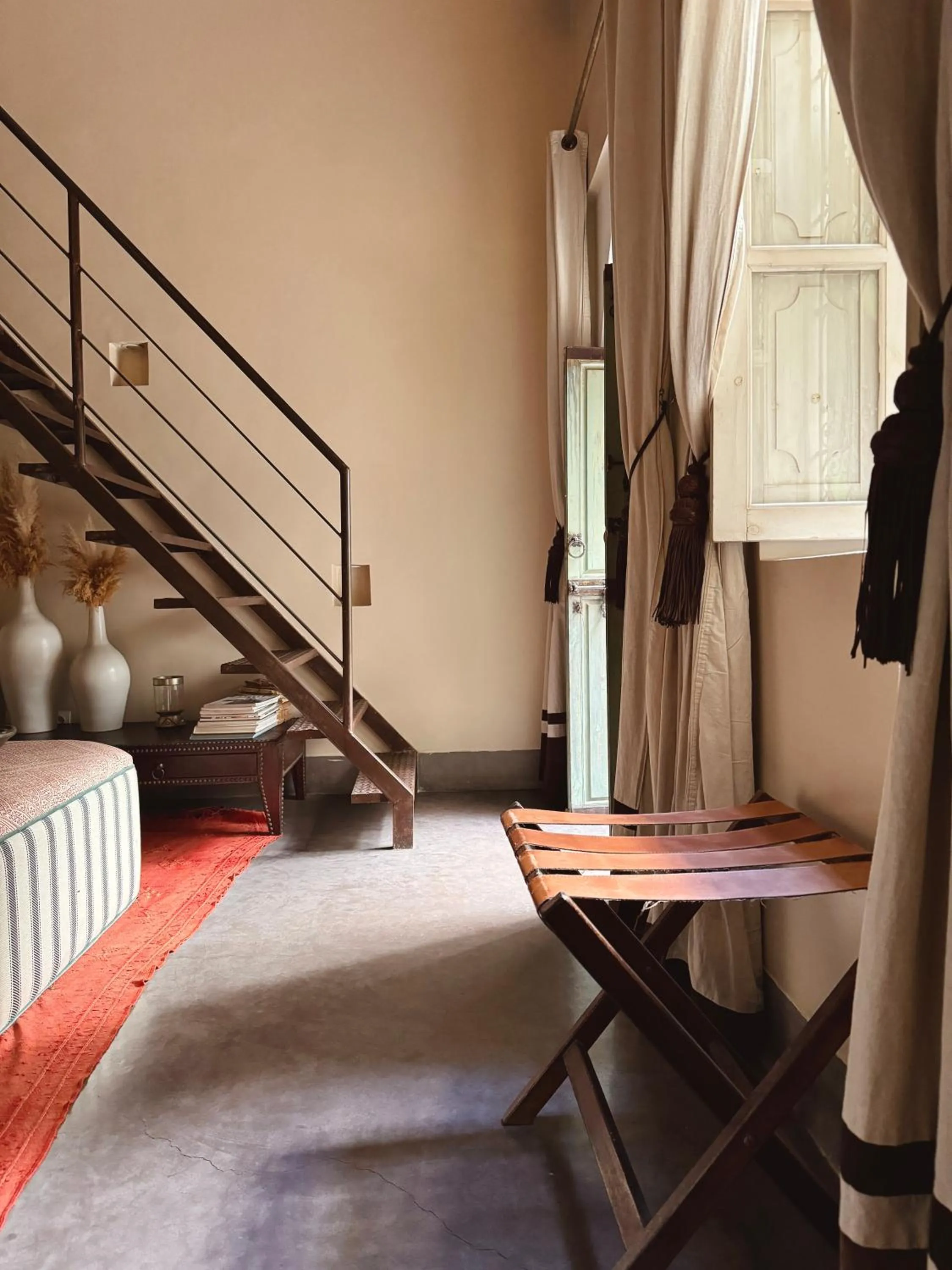 Living room, Bed in Riad Abracadabra