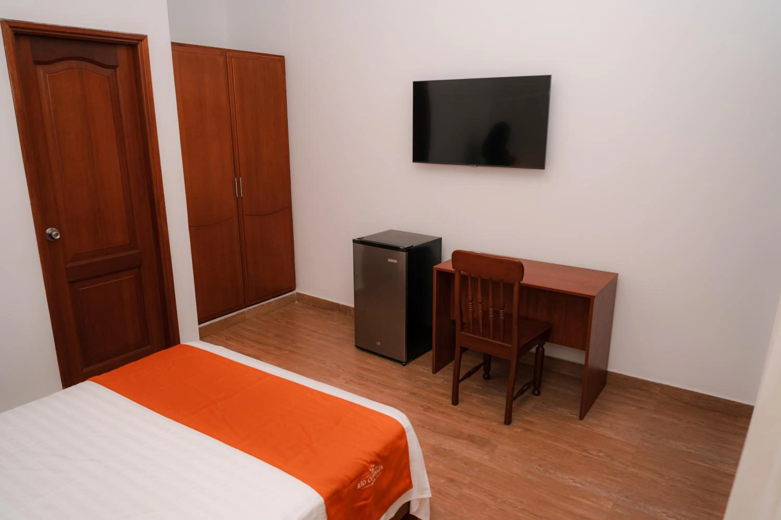 Photo of the whole room, Bed in Rio Cumbaza Hotel