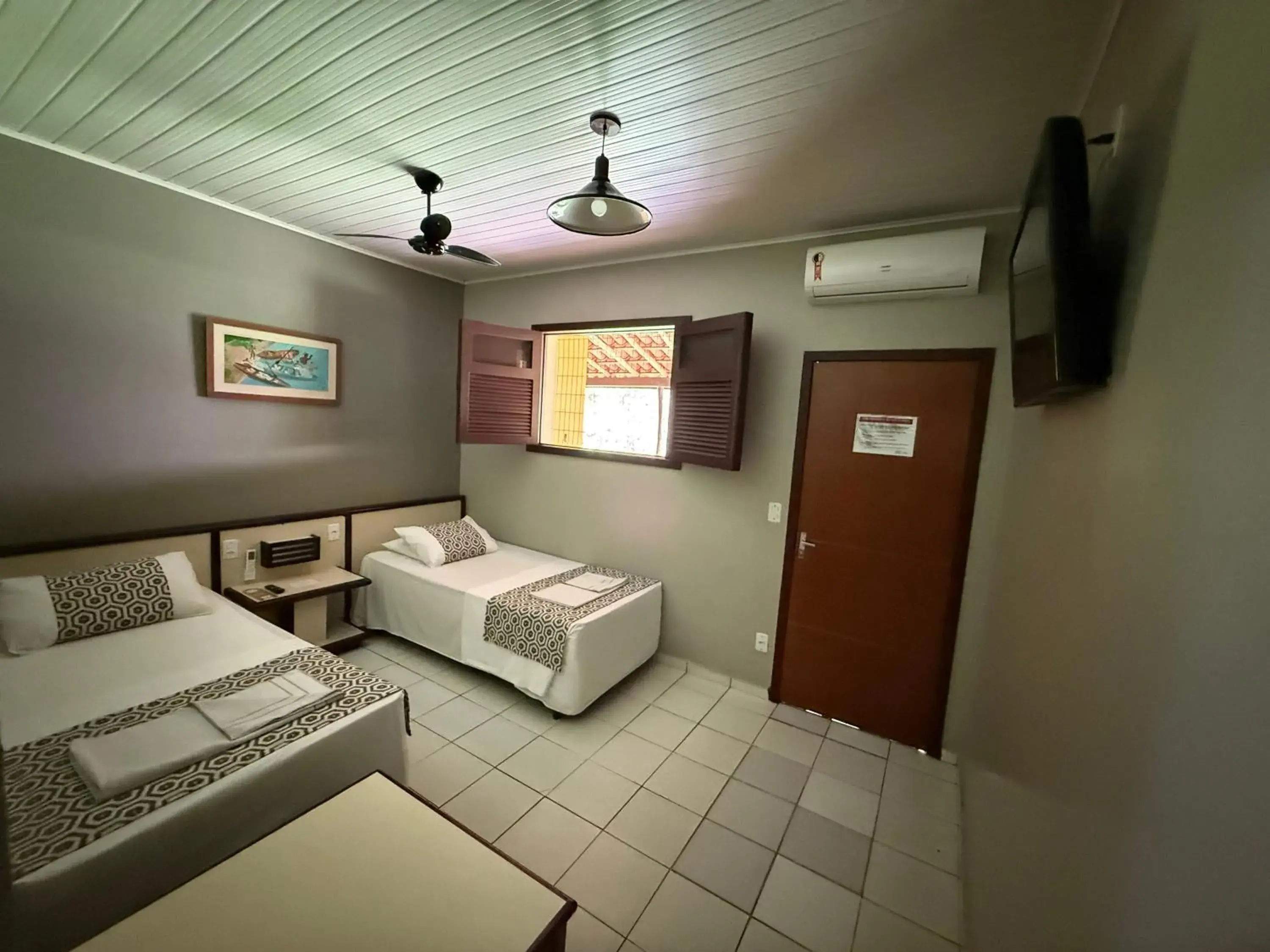 Standard Family Room in Hotel Mato Grosso Águas Quentes Standard Family Room in Hotel Mato Grosso Águas Quentes