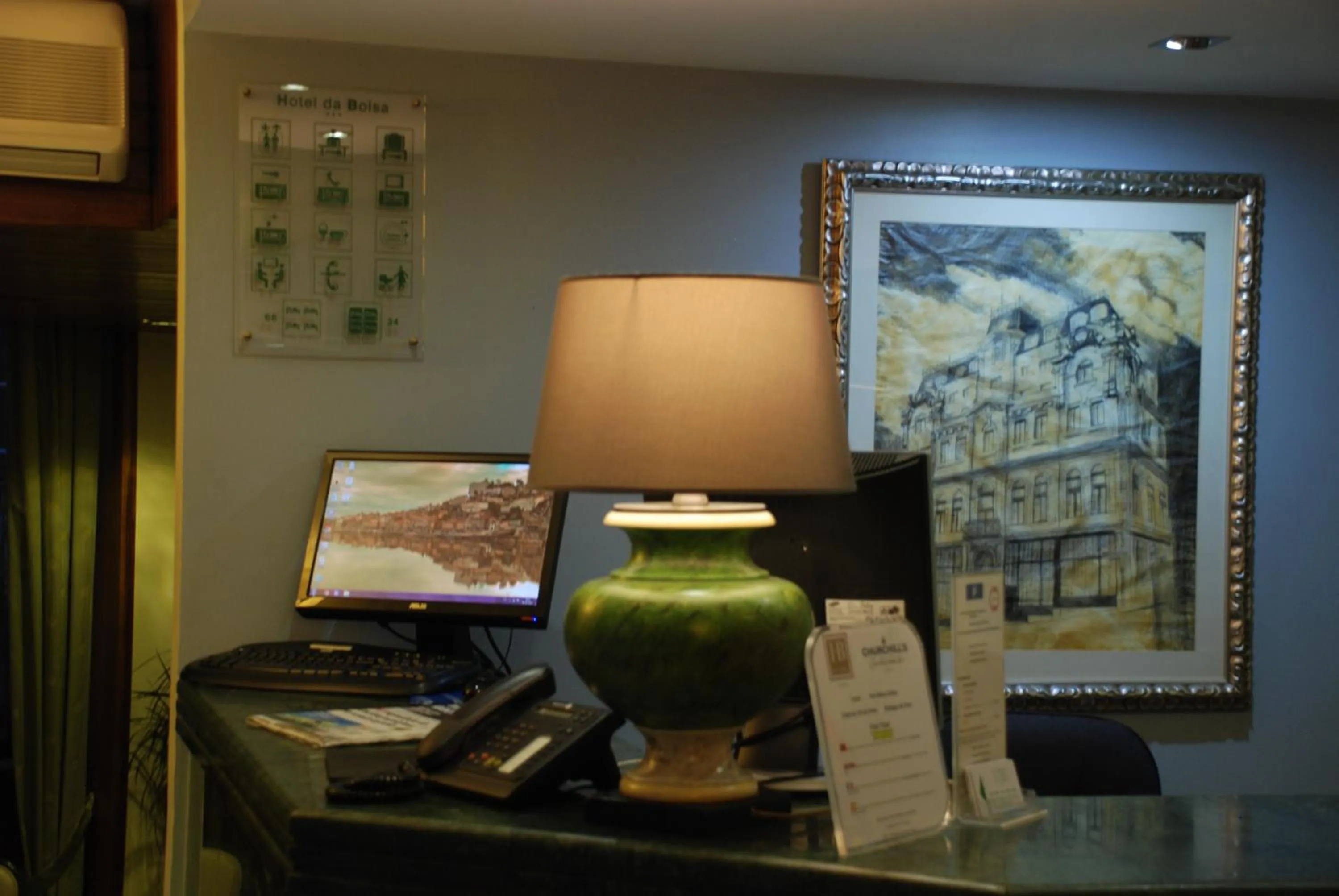 Lobby or reception in Hotel da Bolsa