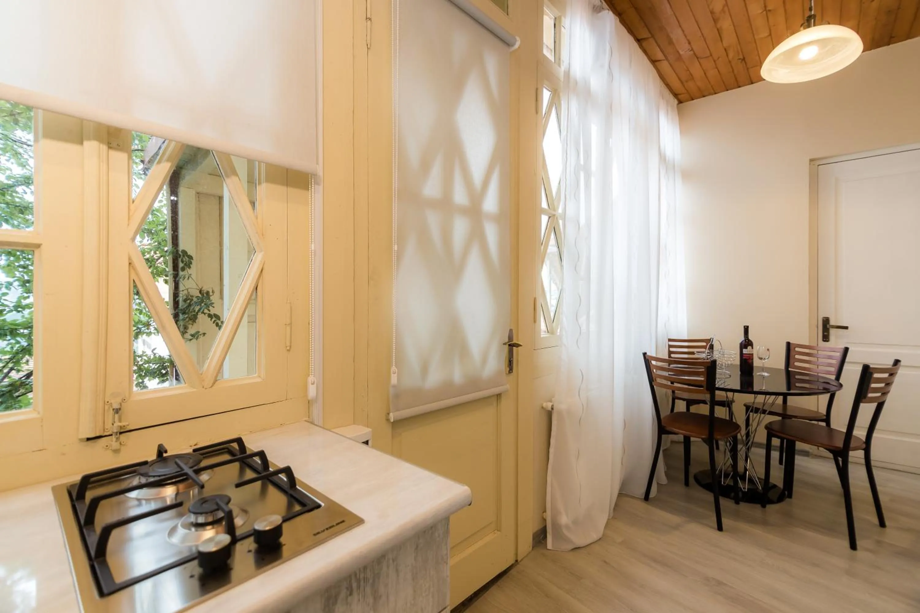 Dining area in M & L Old Tbilisi