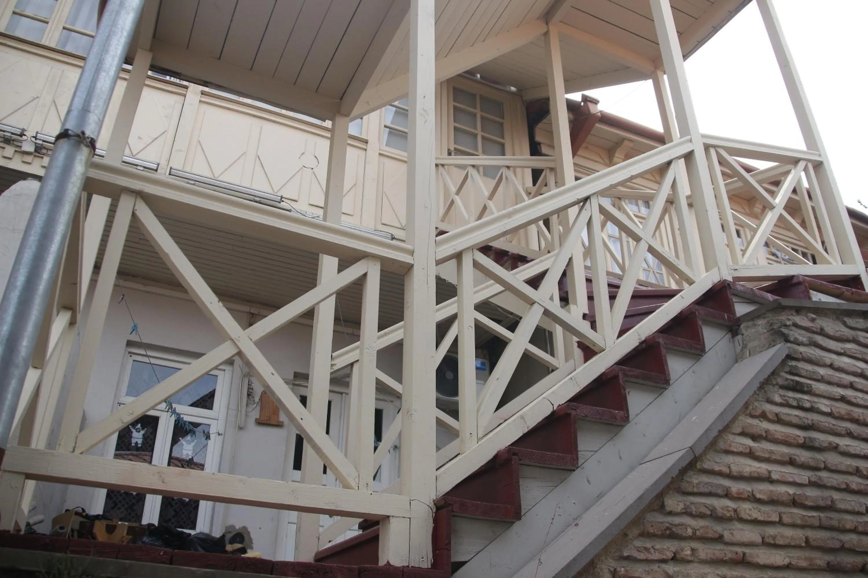 Photo of the whole room in M & L Old Tbilisi