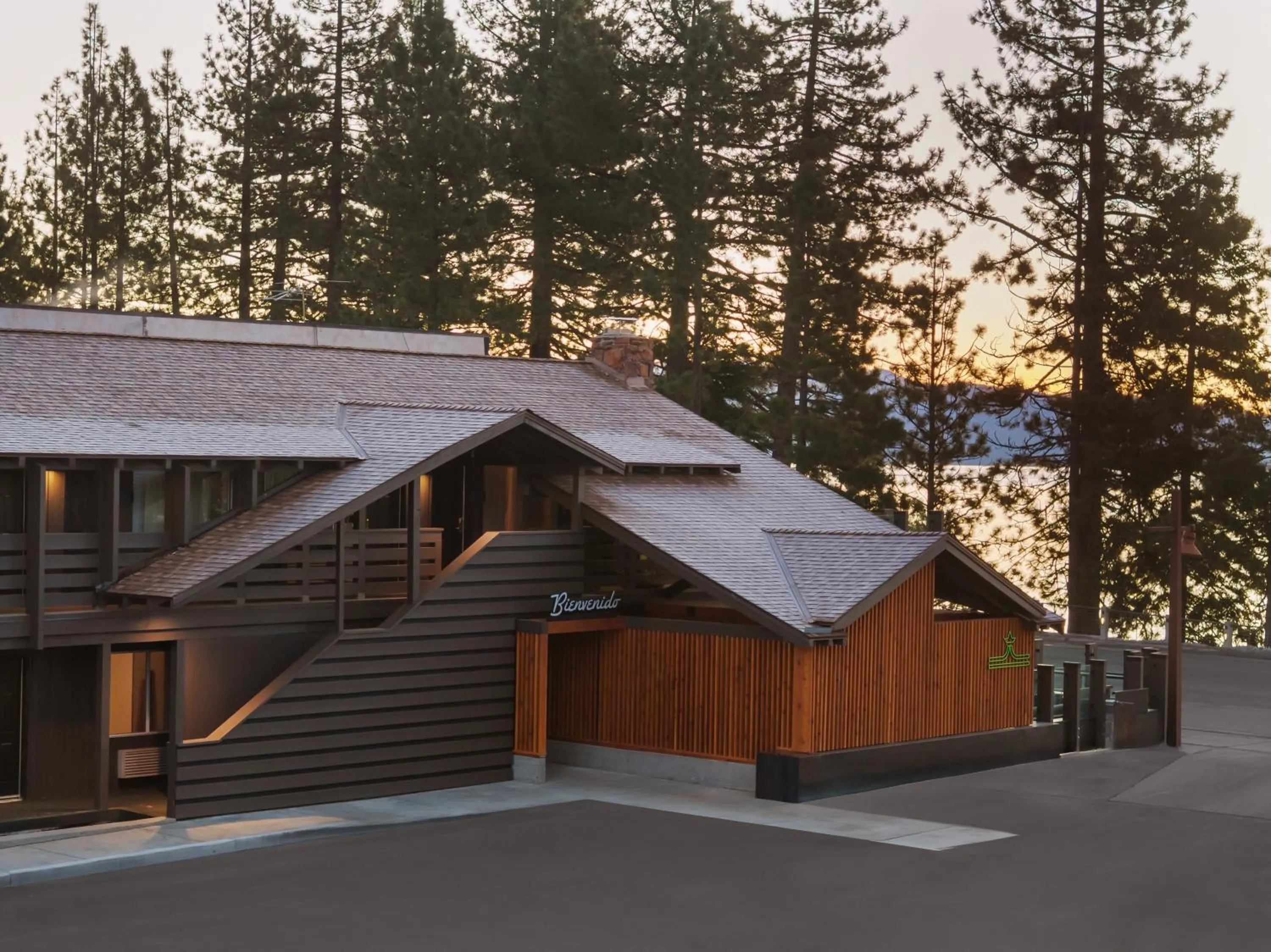 Property building in evo Hotel Tahoe City