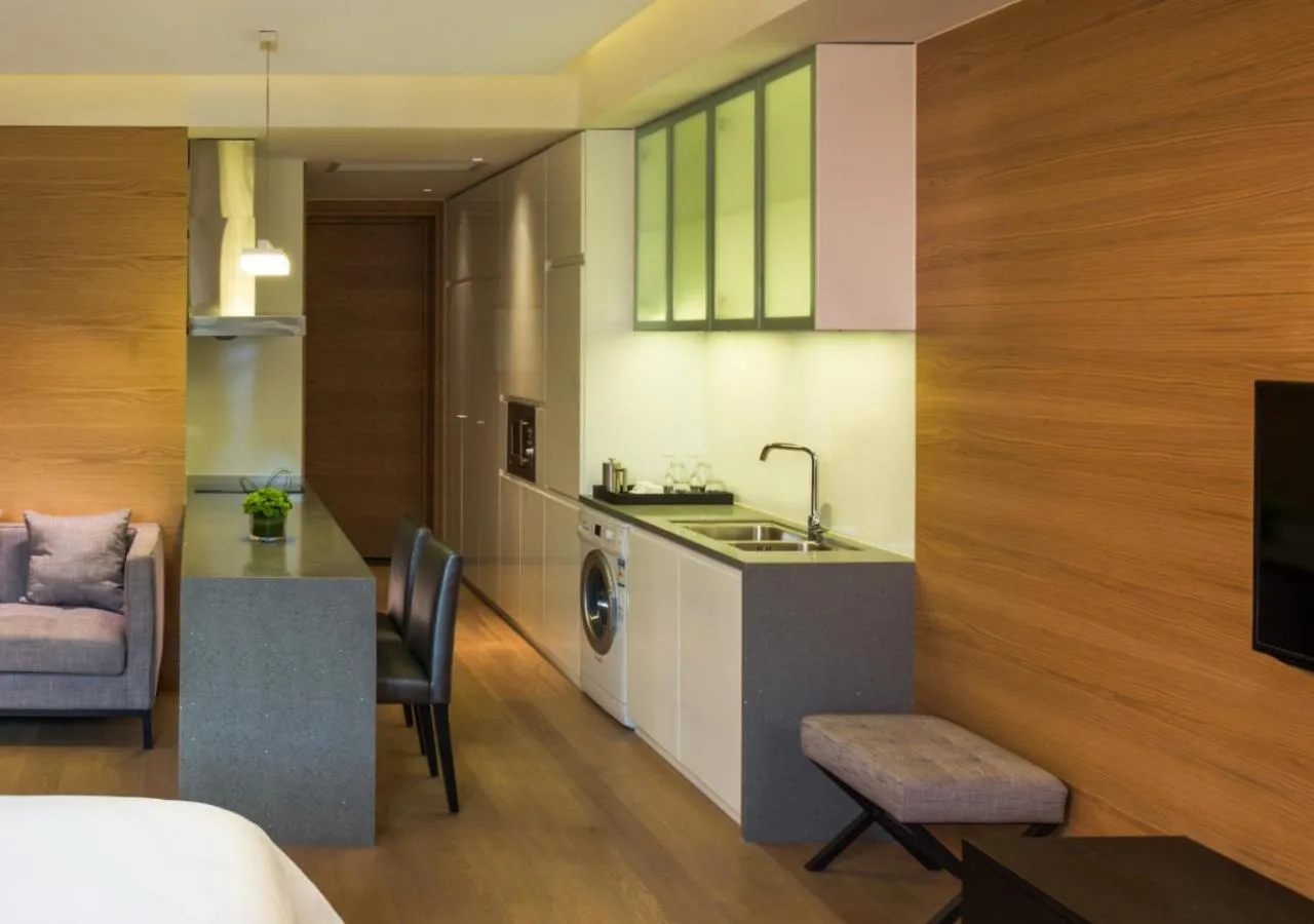 Kitchen or kitchenette, Bed in The Westin Xi'an