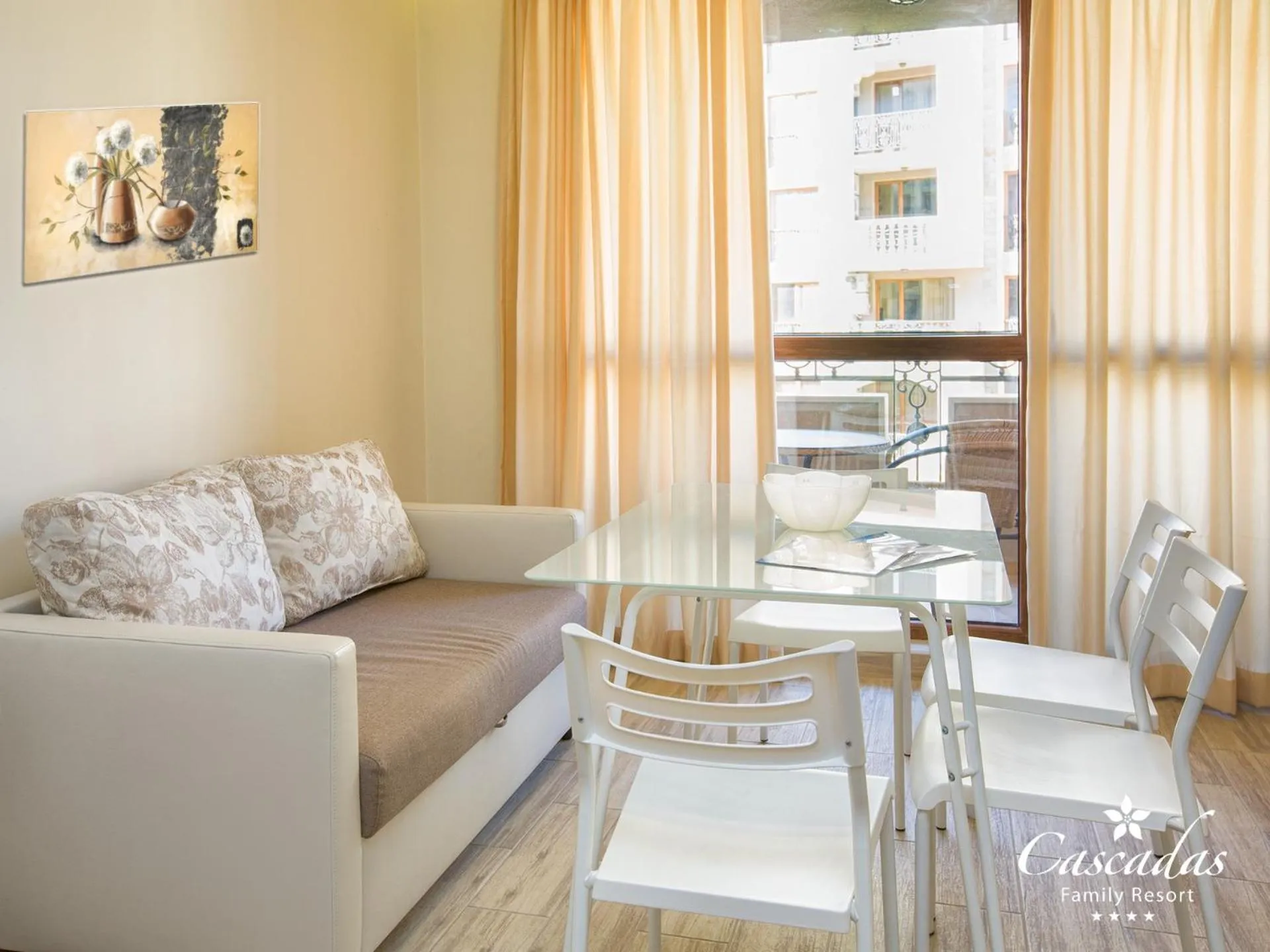 Living room in Cascadas Family Resort