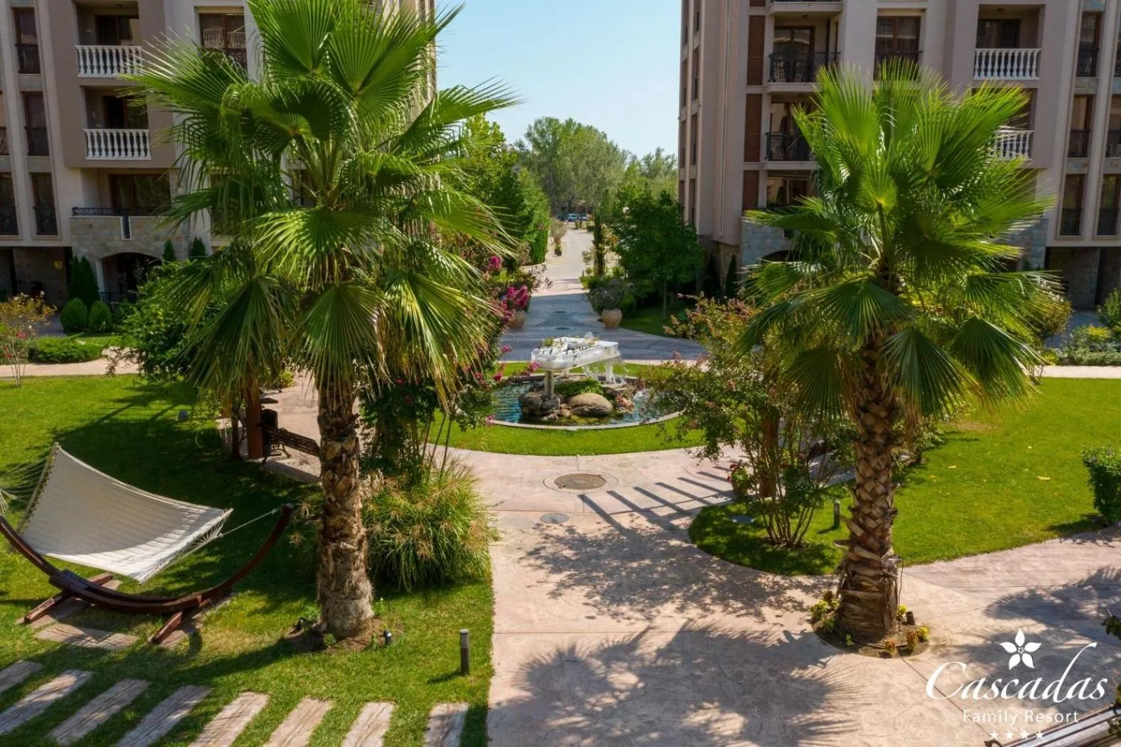 Garden in Cascadas Family Resort