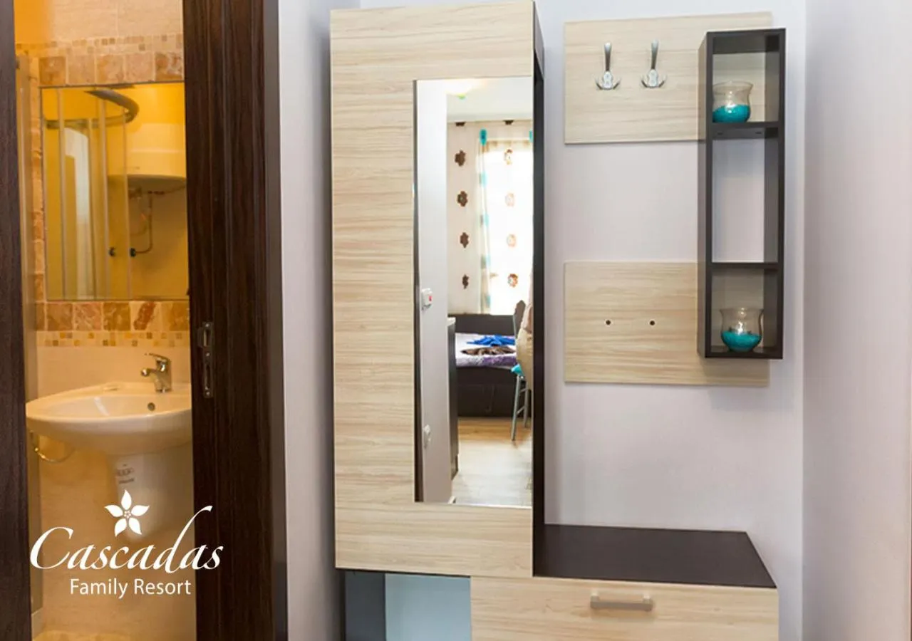 Photo of the whole room in Cascadas Family Resort