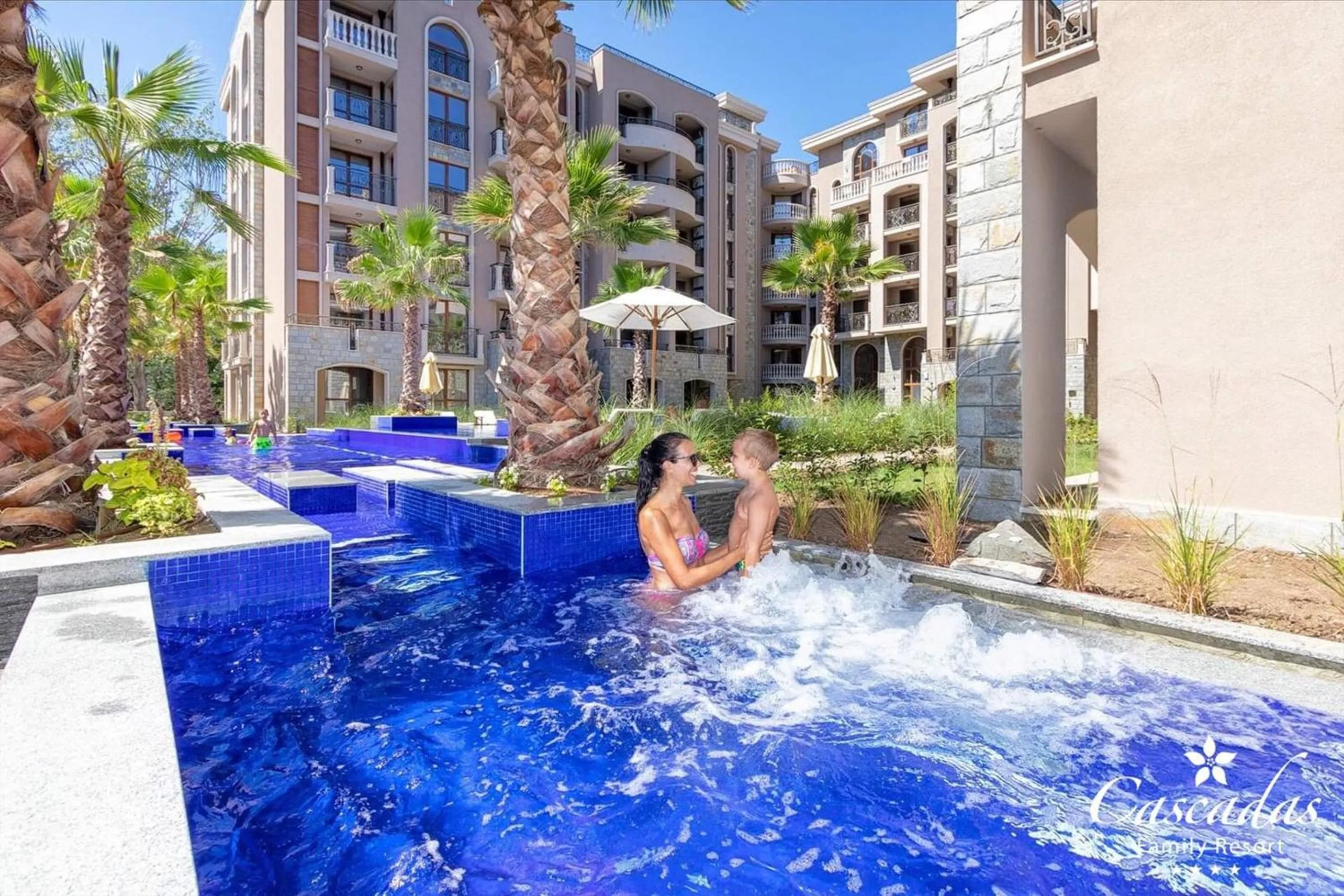 Swimming pool in Cascadas Family Resort