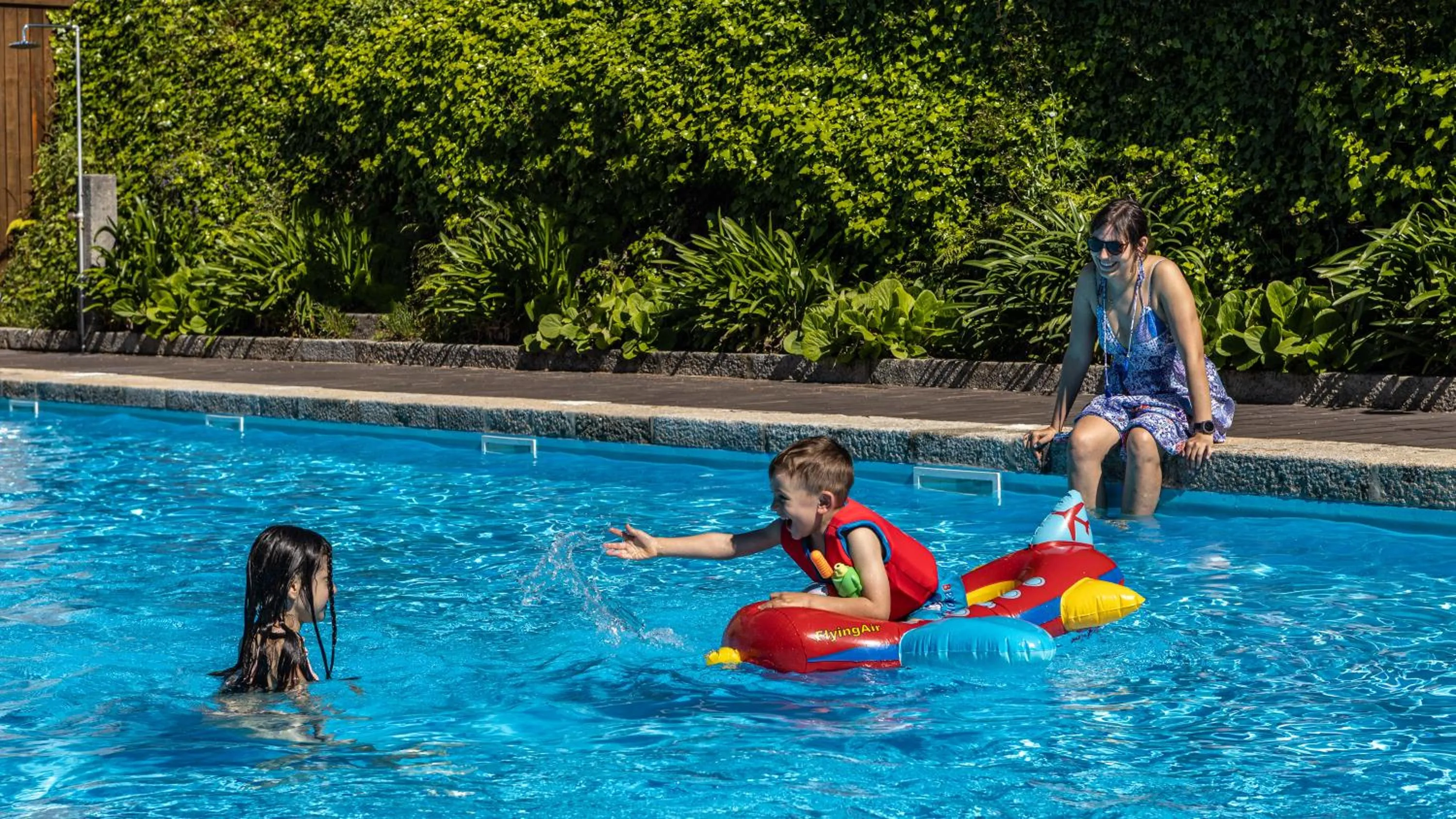 Swimming pool in Pousada Geres-Caniçada
