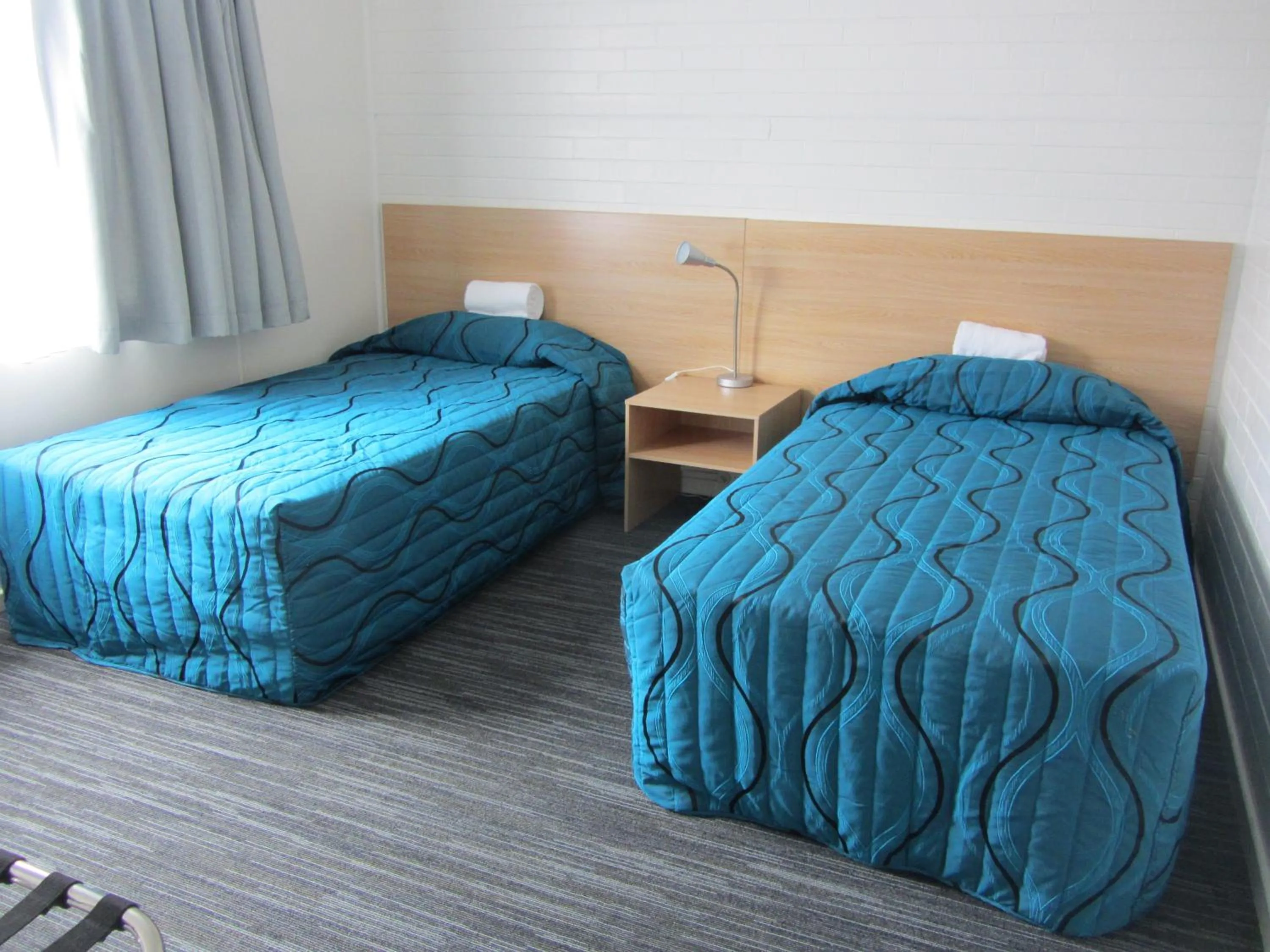 Bed in Urangan Motor Inn