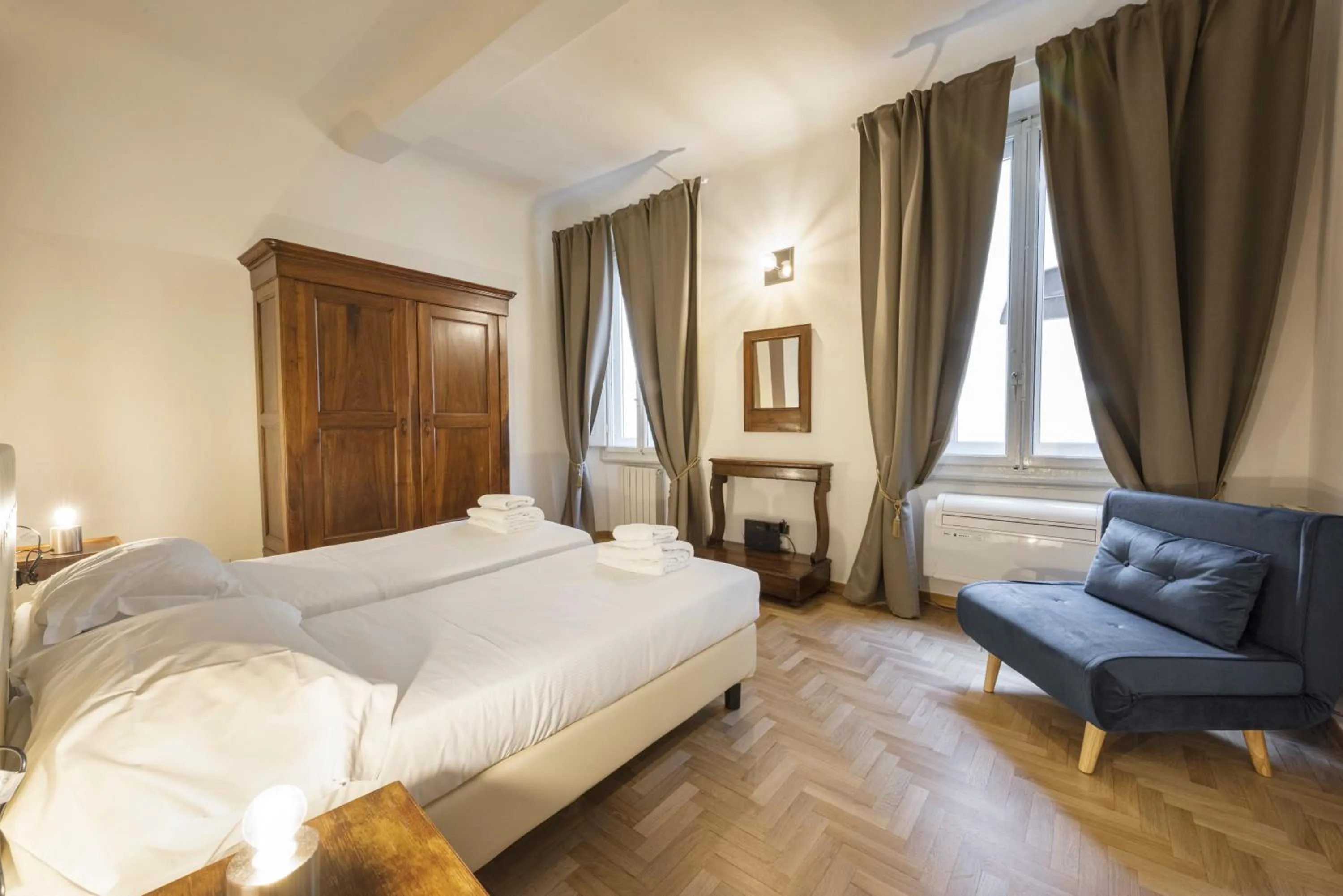 Bed in Santa Croce Retreat by Mmega