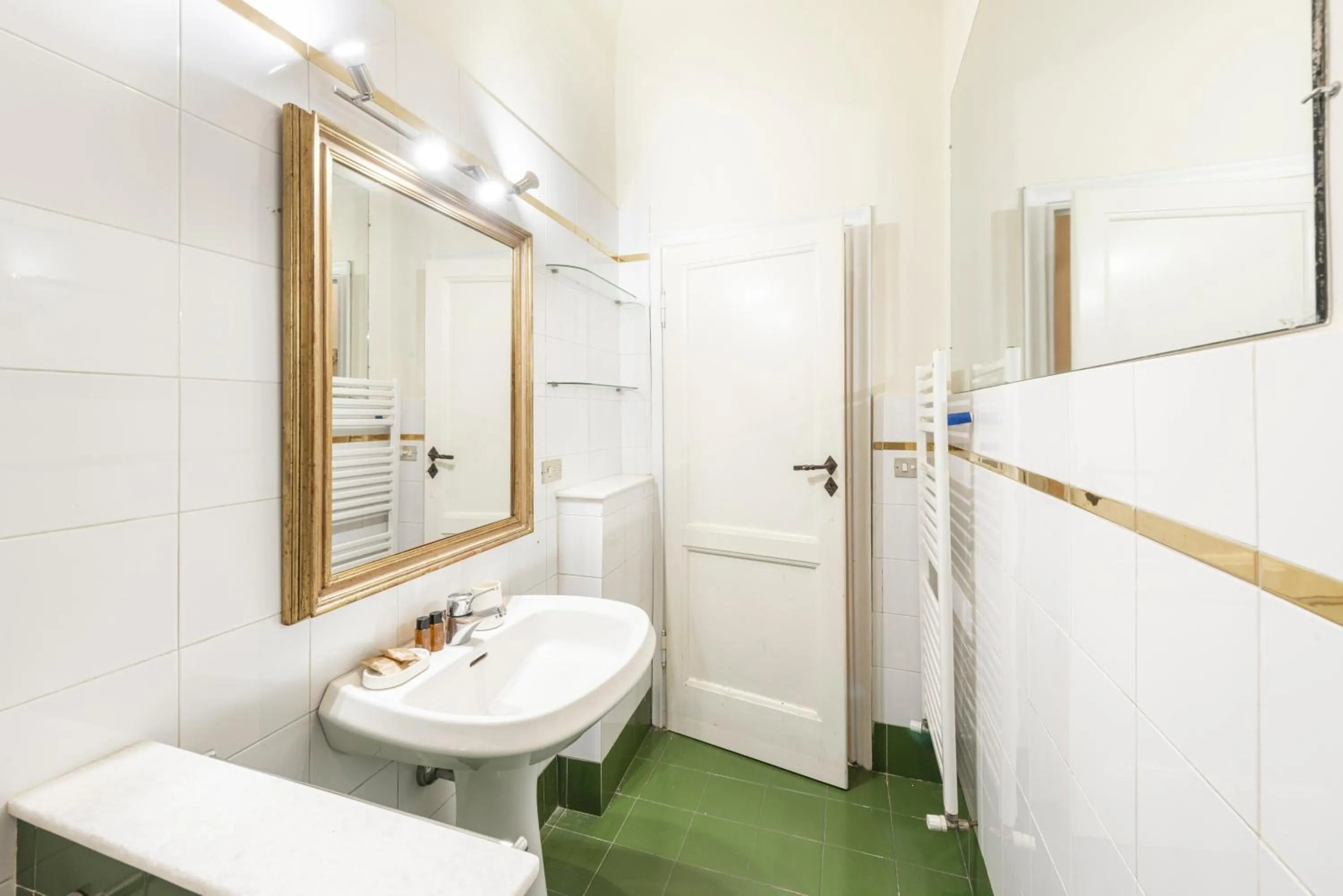 Santa Croce Retreat by Mmega