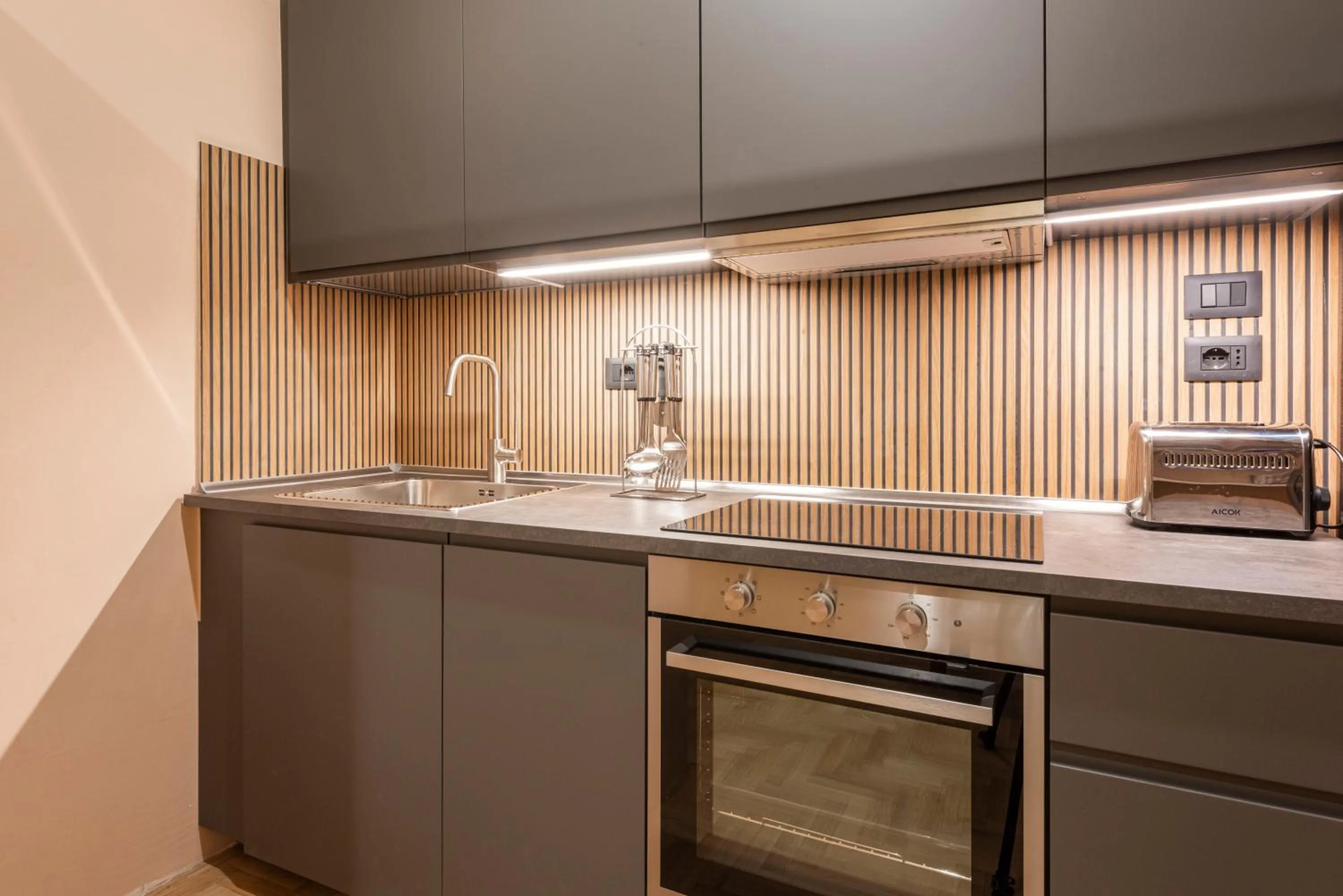 Santa Croce Retreat by Mmega