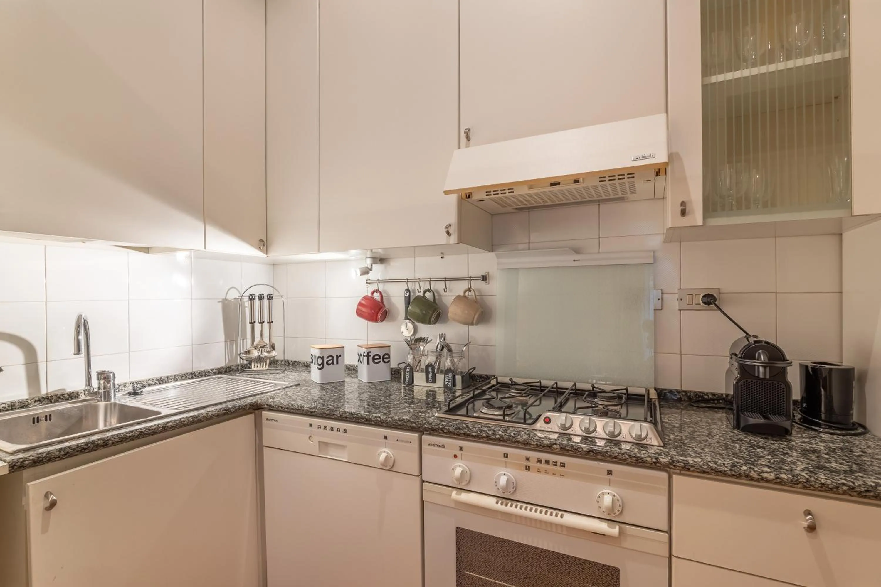 Kitchen or kitchenette in The Painters house in Santa Croce by Mmega