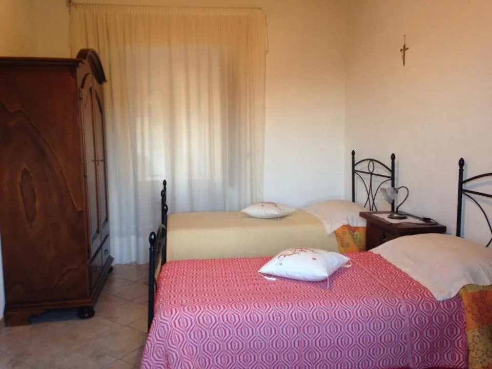 Bed in Penisola Verde b&b