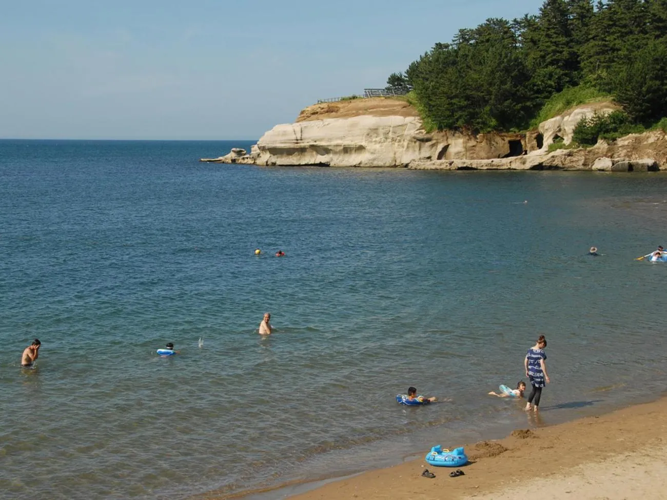 Beach in Kohan-no-Yado Morimoto
