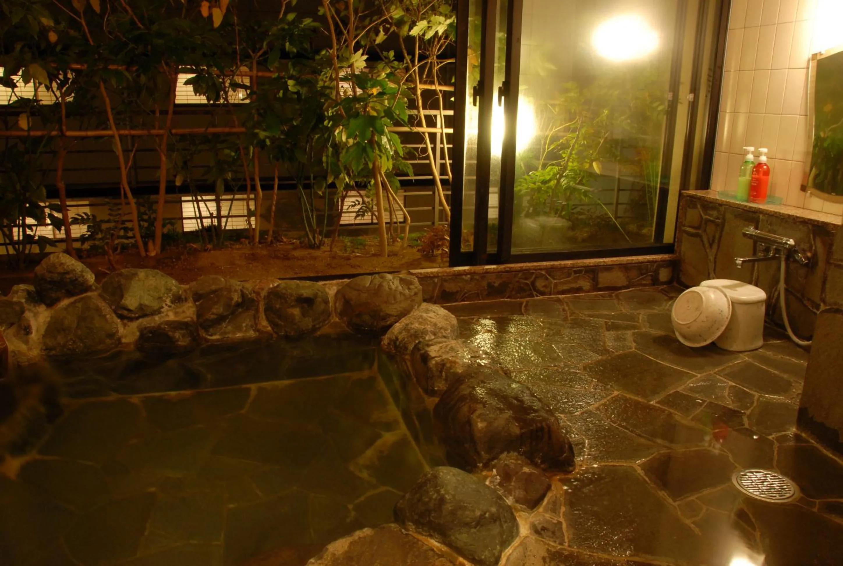 Bathroom in Kohan-no-Yado Morimoto