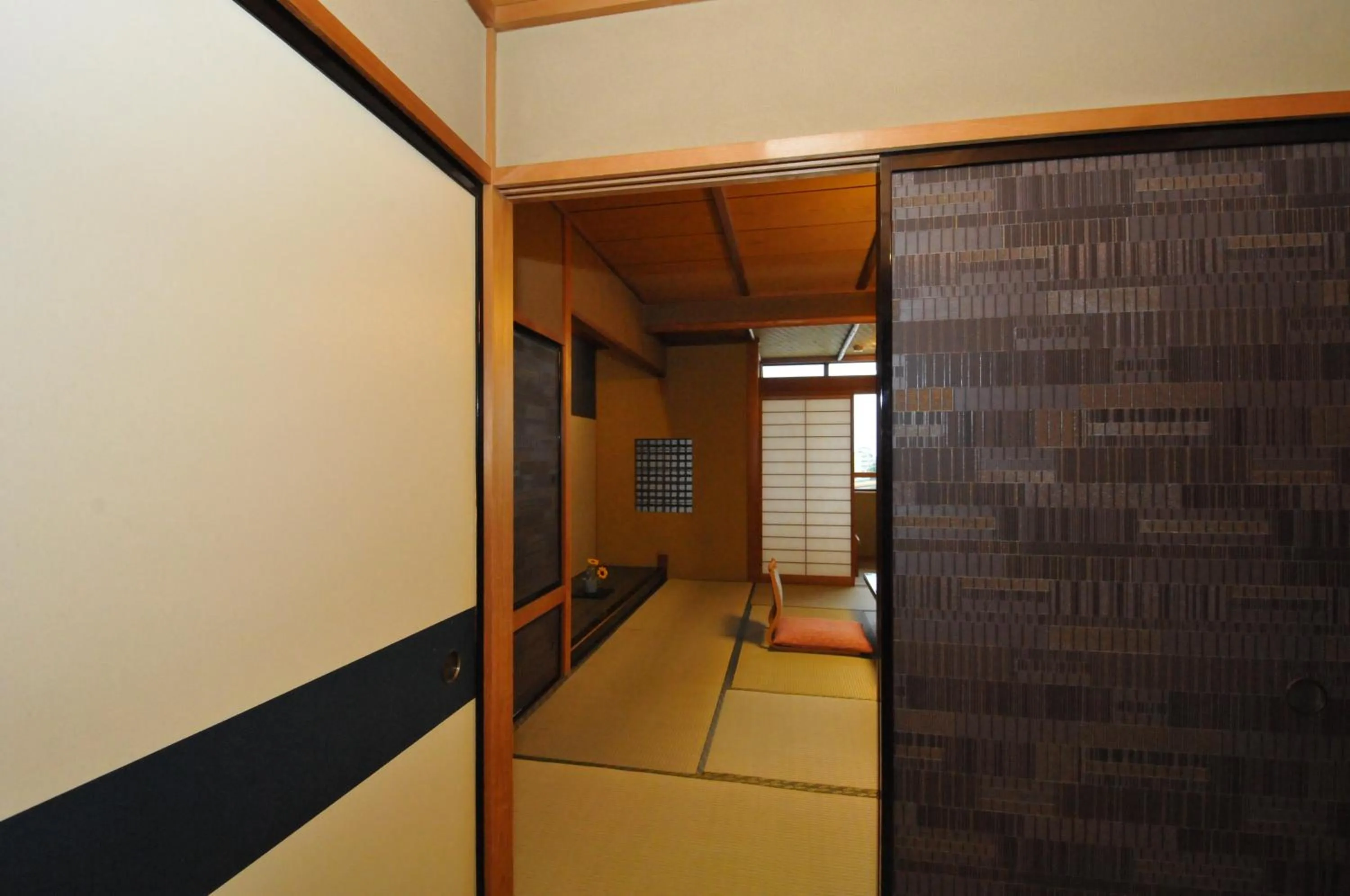 Photo of the whole room in Kohan-no-Yado Morimoto