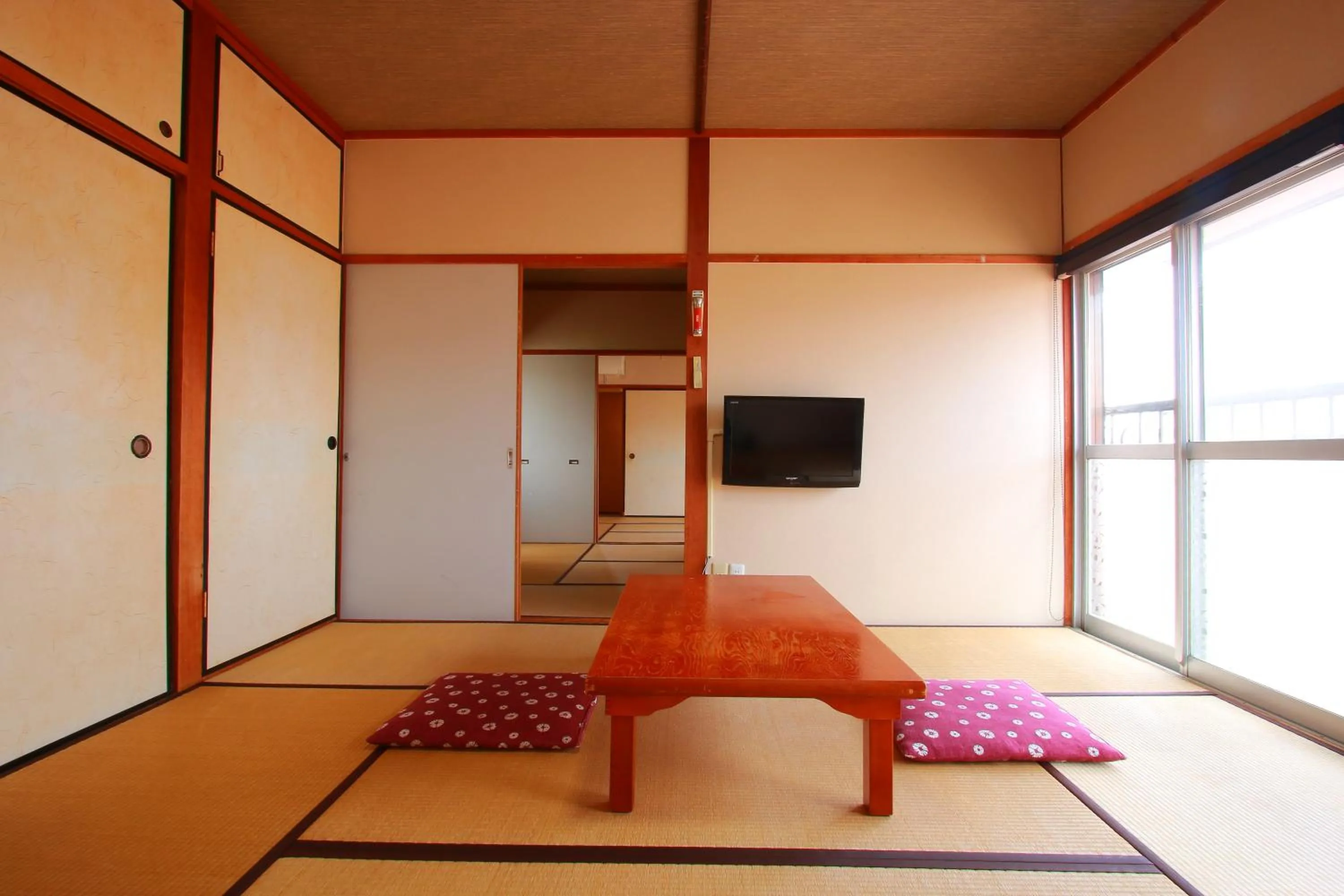 Photo of the whole room, Bed in Family Ryokan Kawakyu with Showa Retro, private hot spring