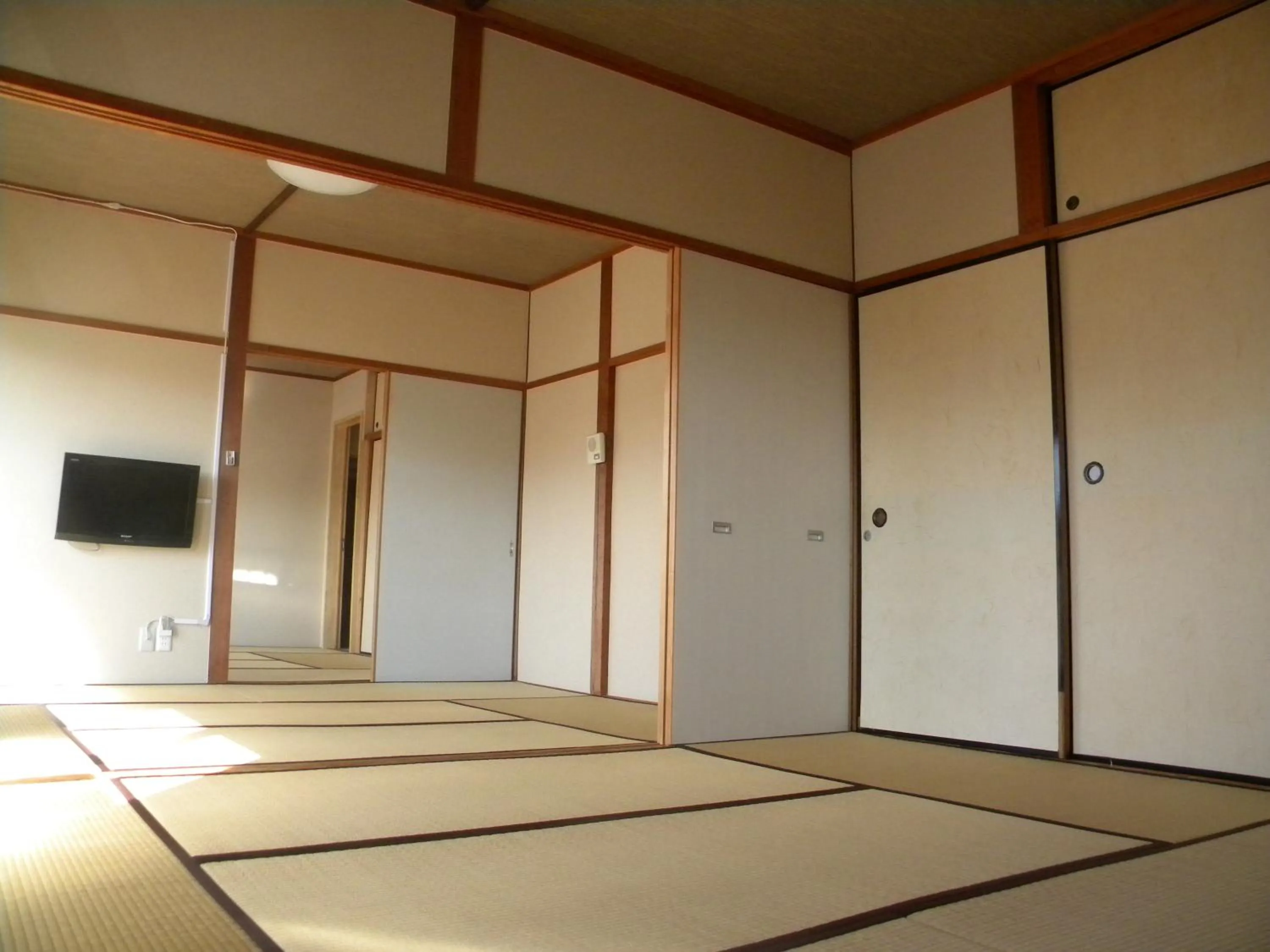 Photo of the whole room in Family Ryokan Kawakyu with Showa Retro, private hot spring