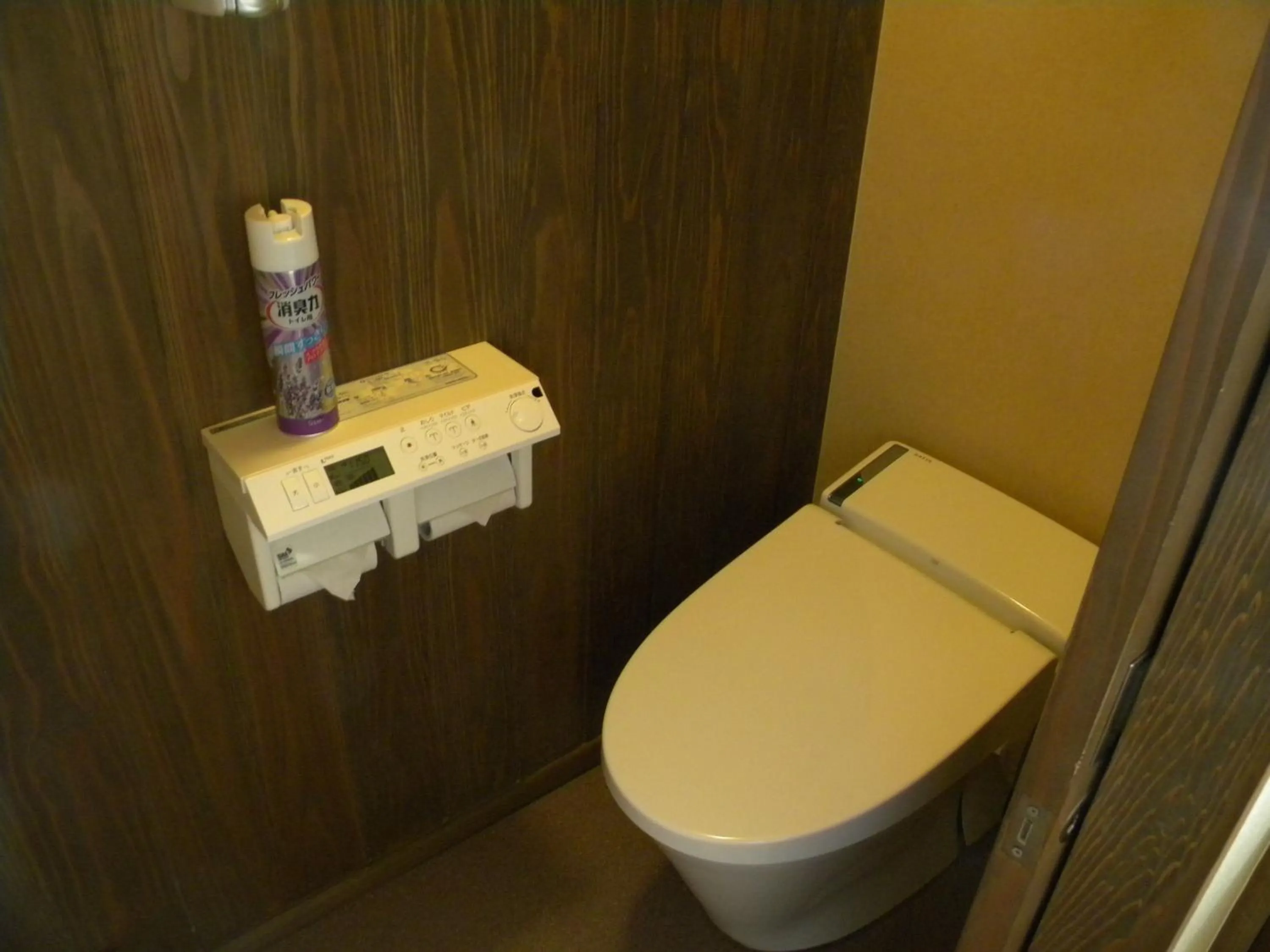 Decorative detail in Family Ryokan Kawakyu with Showa Retro, private hot spring