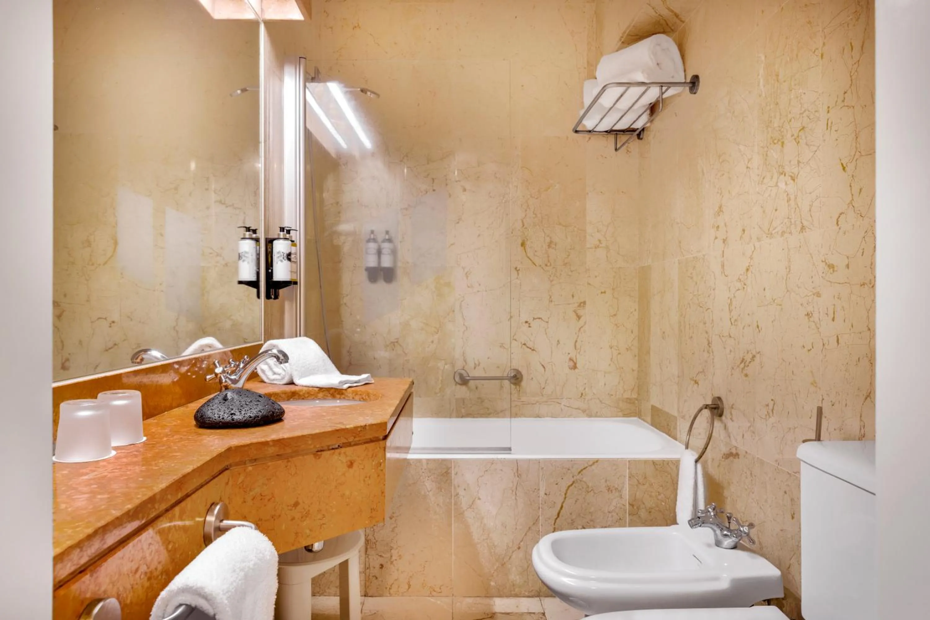 Bathroom in Pousada Forte da Horta