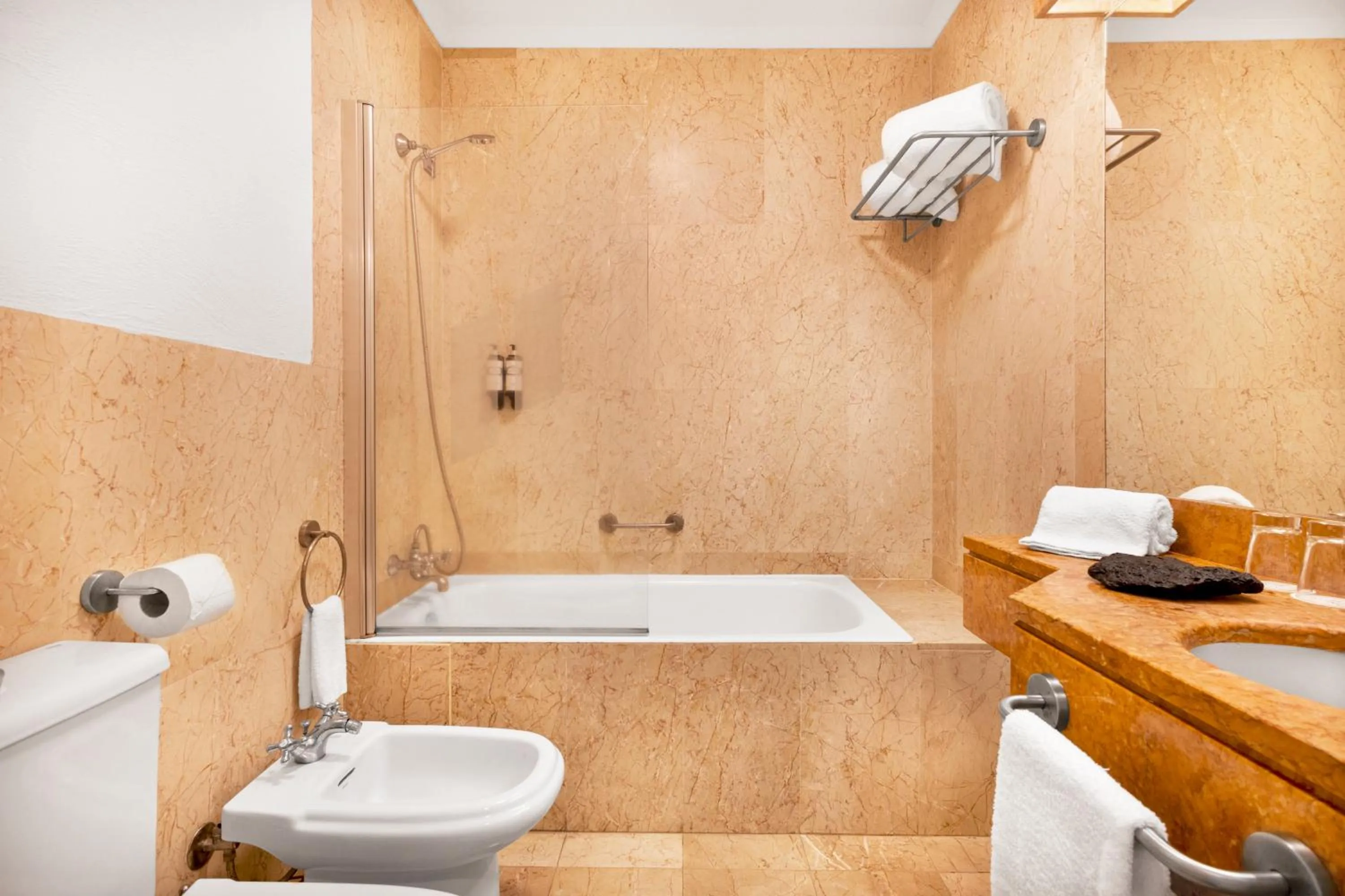 Bathroom in Pousada Forte da Horta