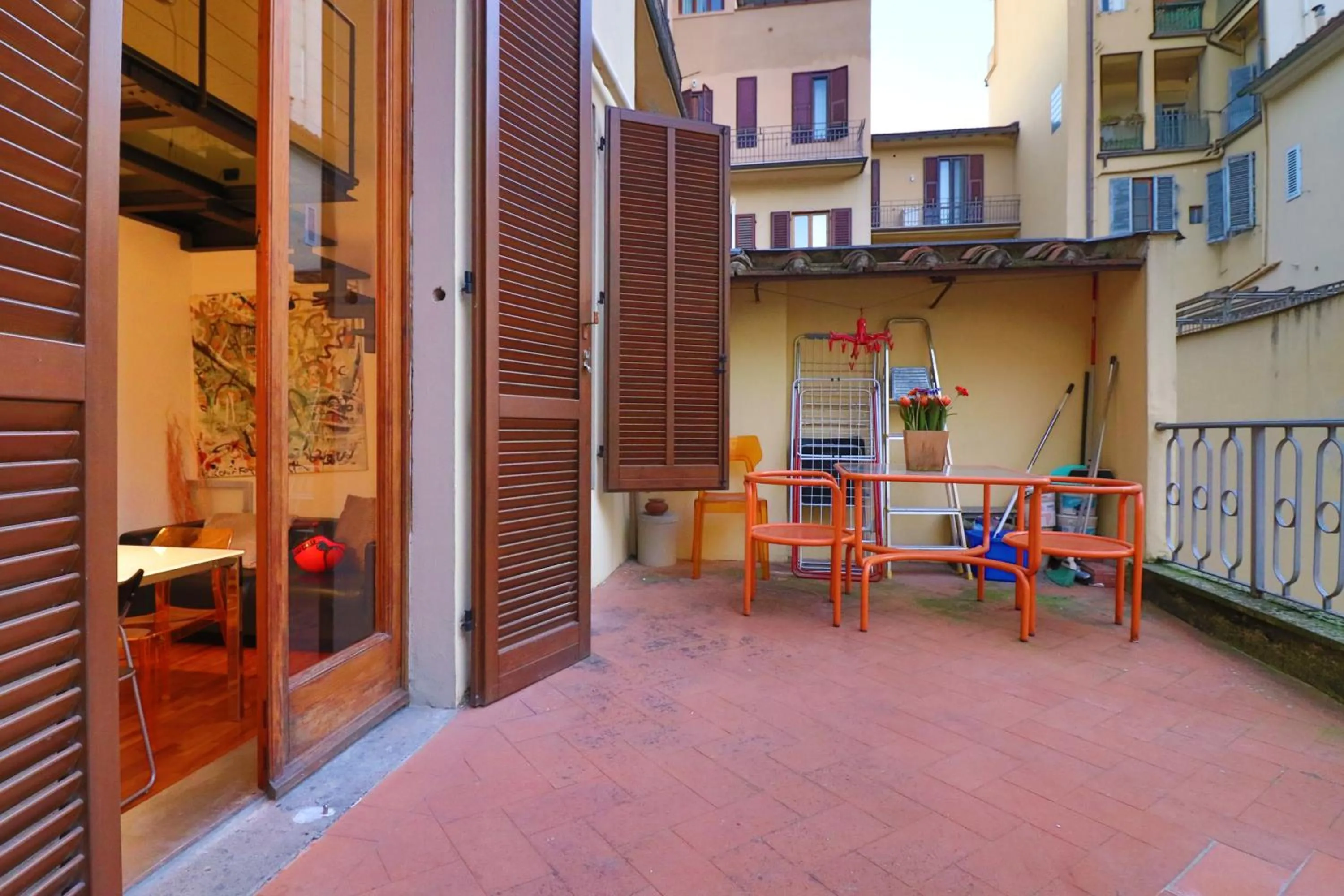 Property building in Venezia Terrace by Mmega