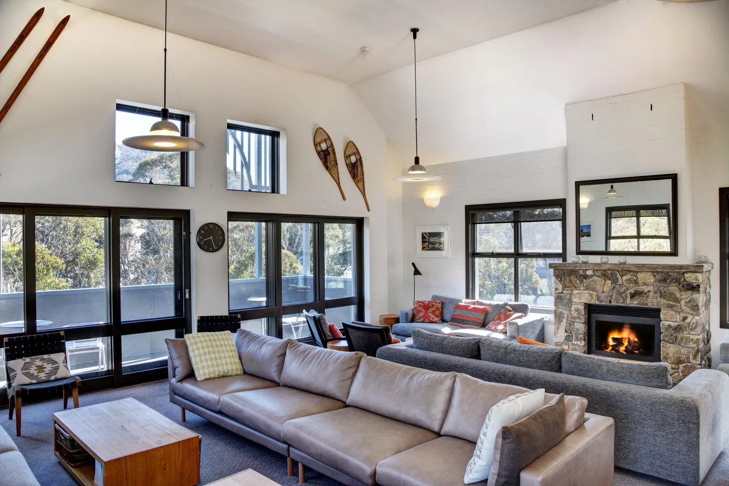 Living room in Boali Lodge Thredbo