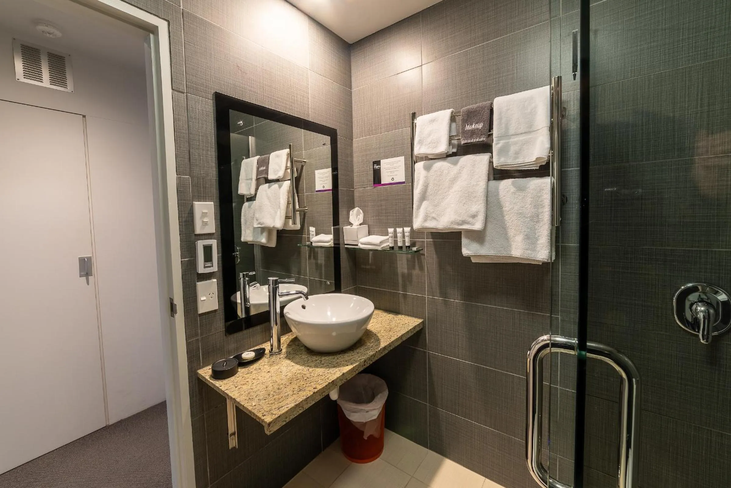 315 Euro Motel and Serviced Apartments