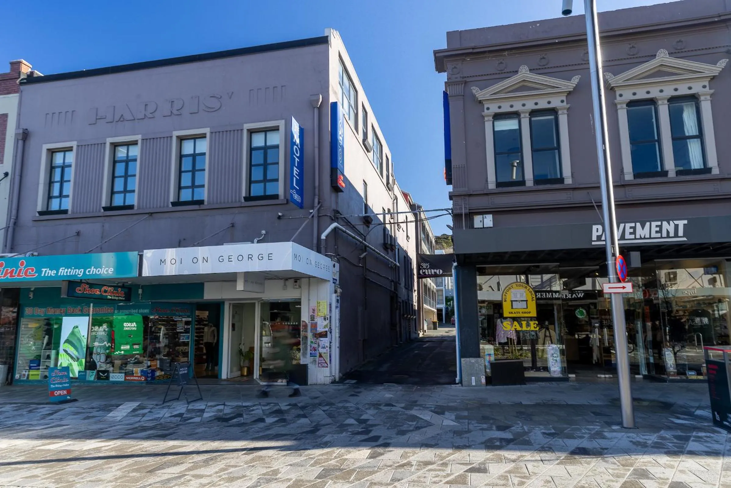 Facade/entrance in 315 Euro Motel and Serviced Apartments