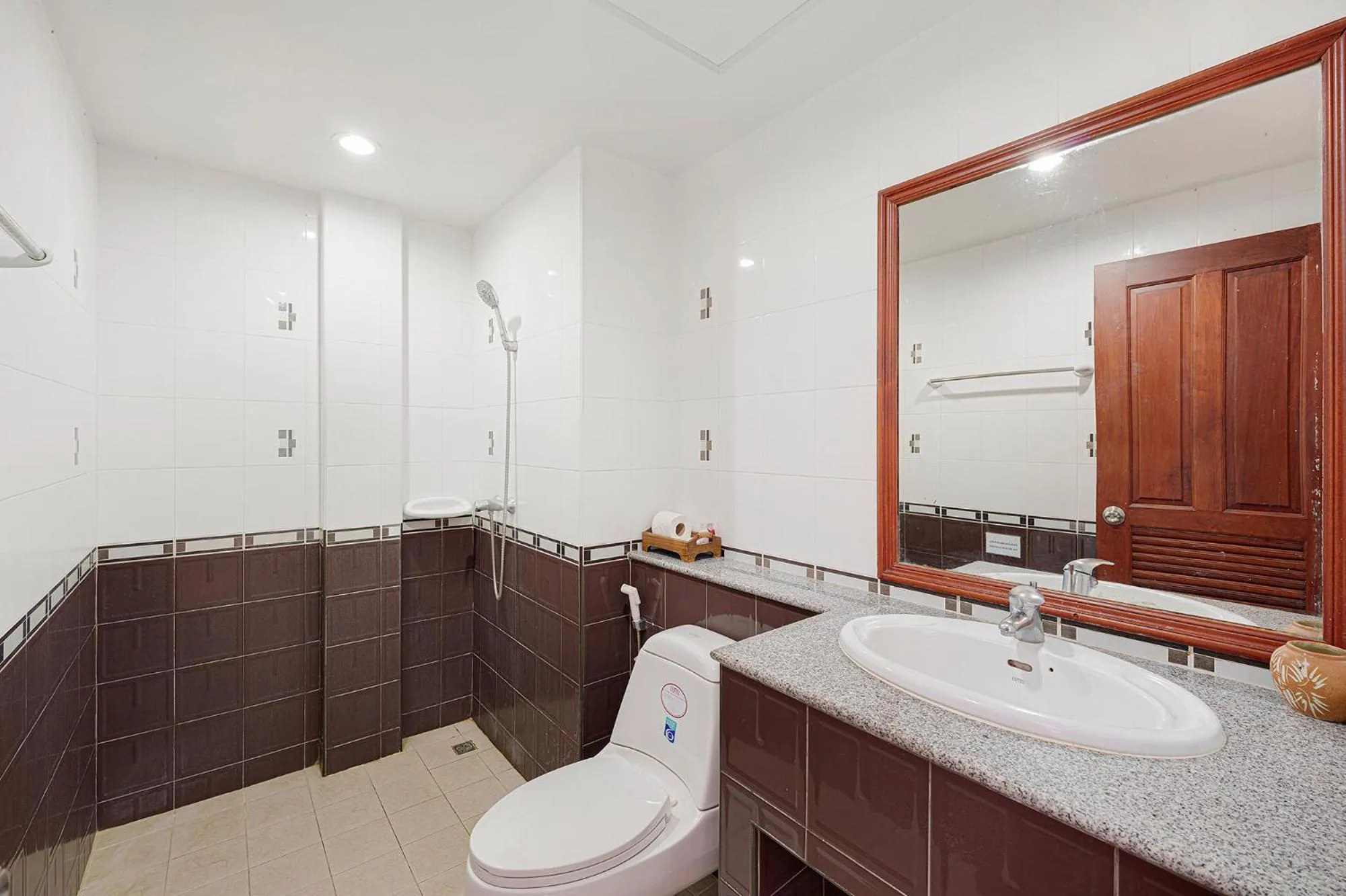 Toilet in MyVillage Lamai