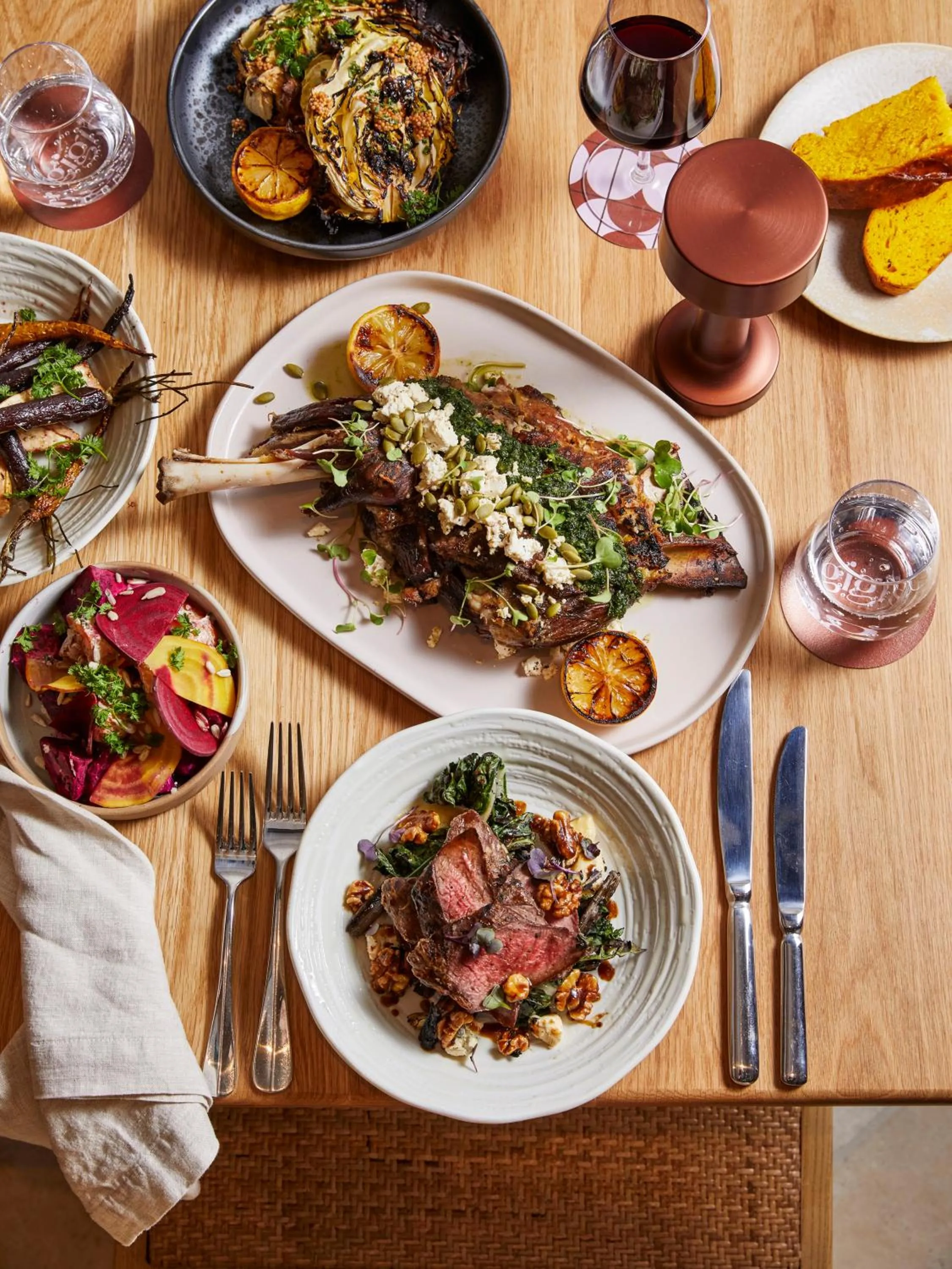 Restaurant/places to eat in The Clairfield Hotel