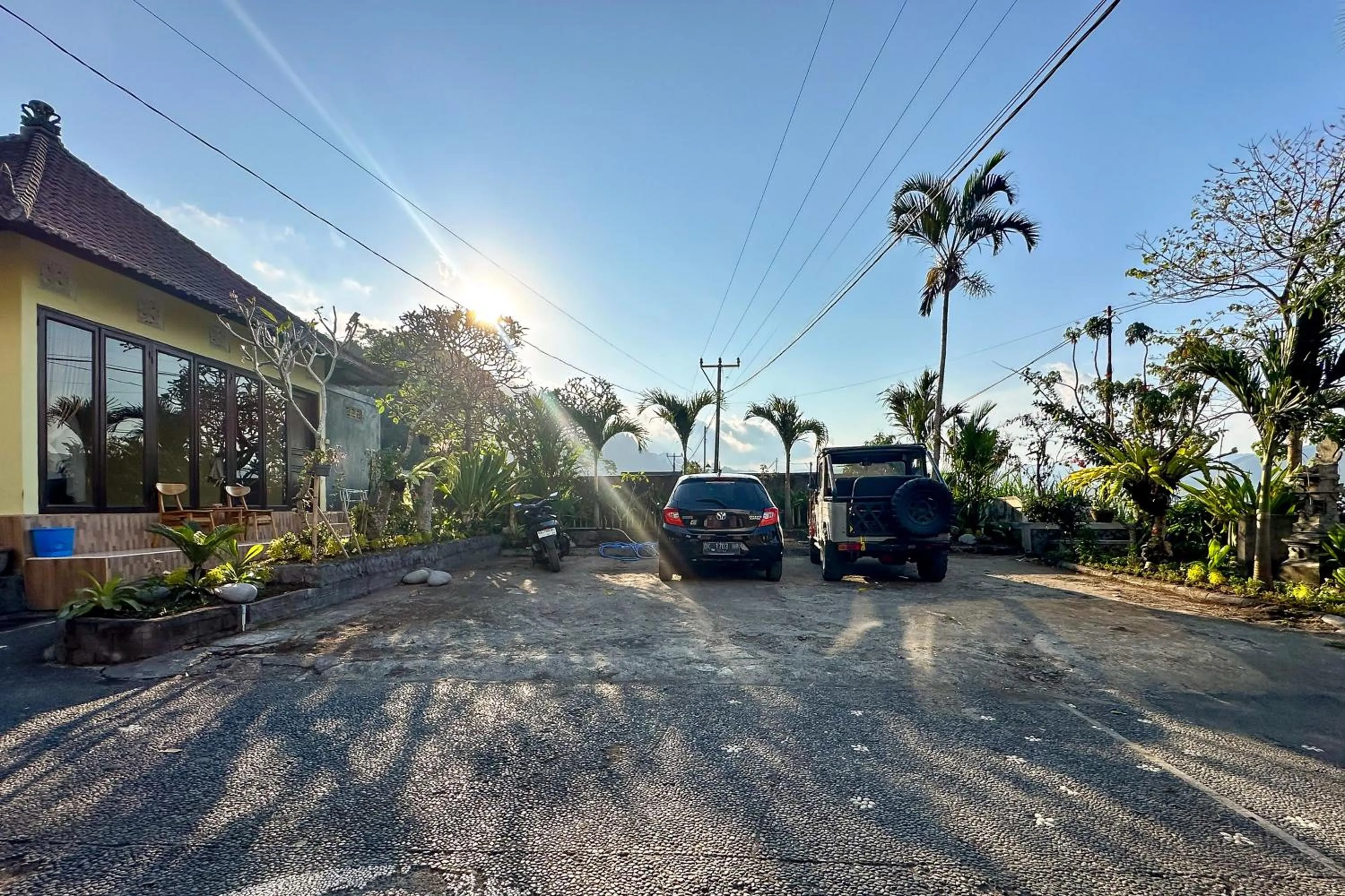 Parking in Baruna Lake Side View