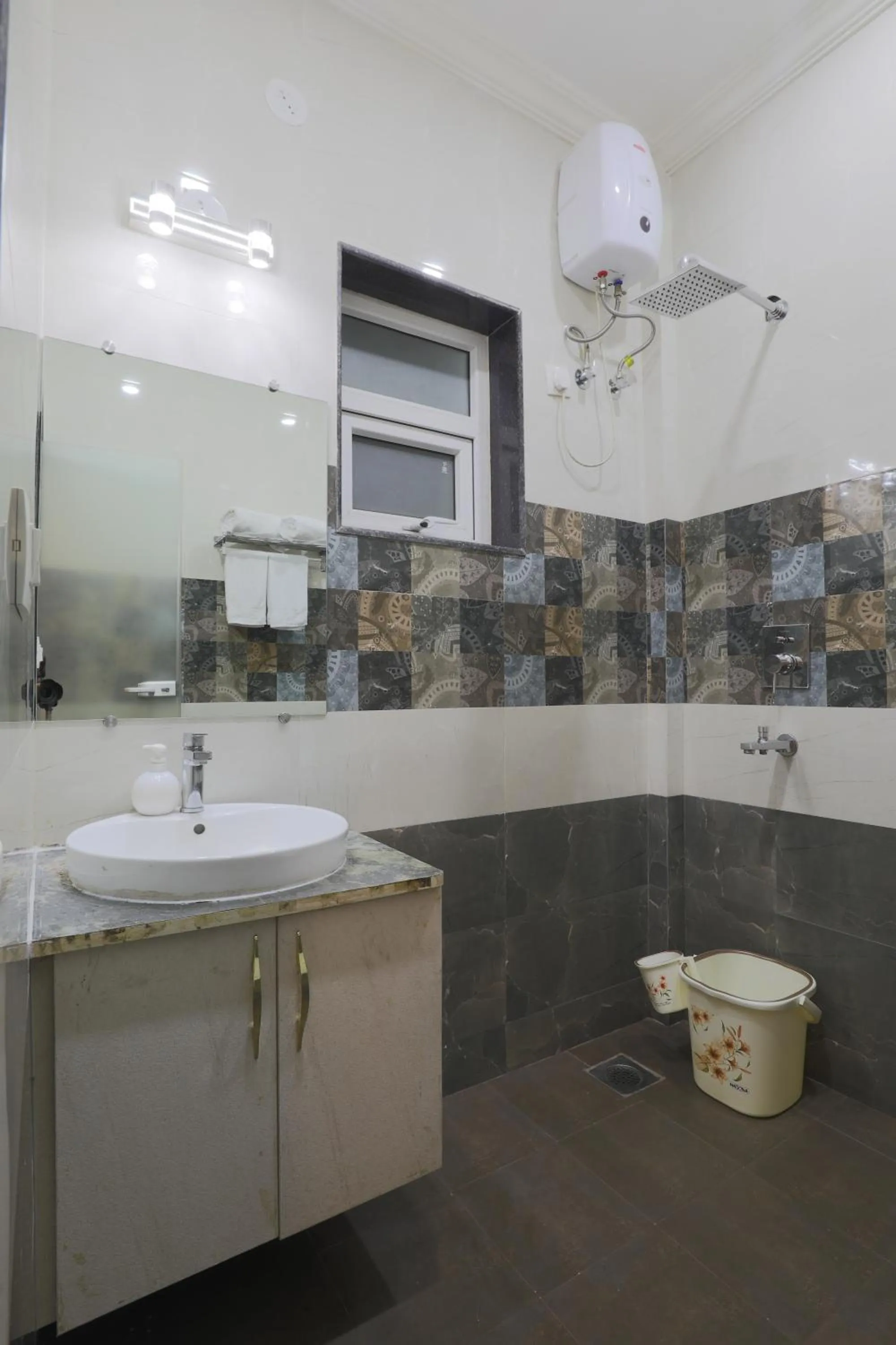 Bathroom in Rankk Stays