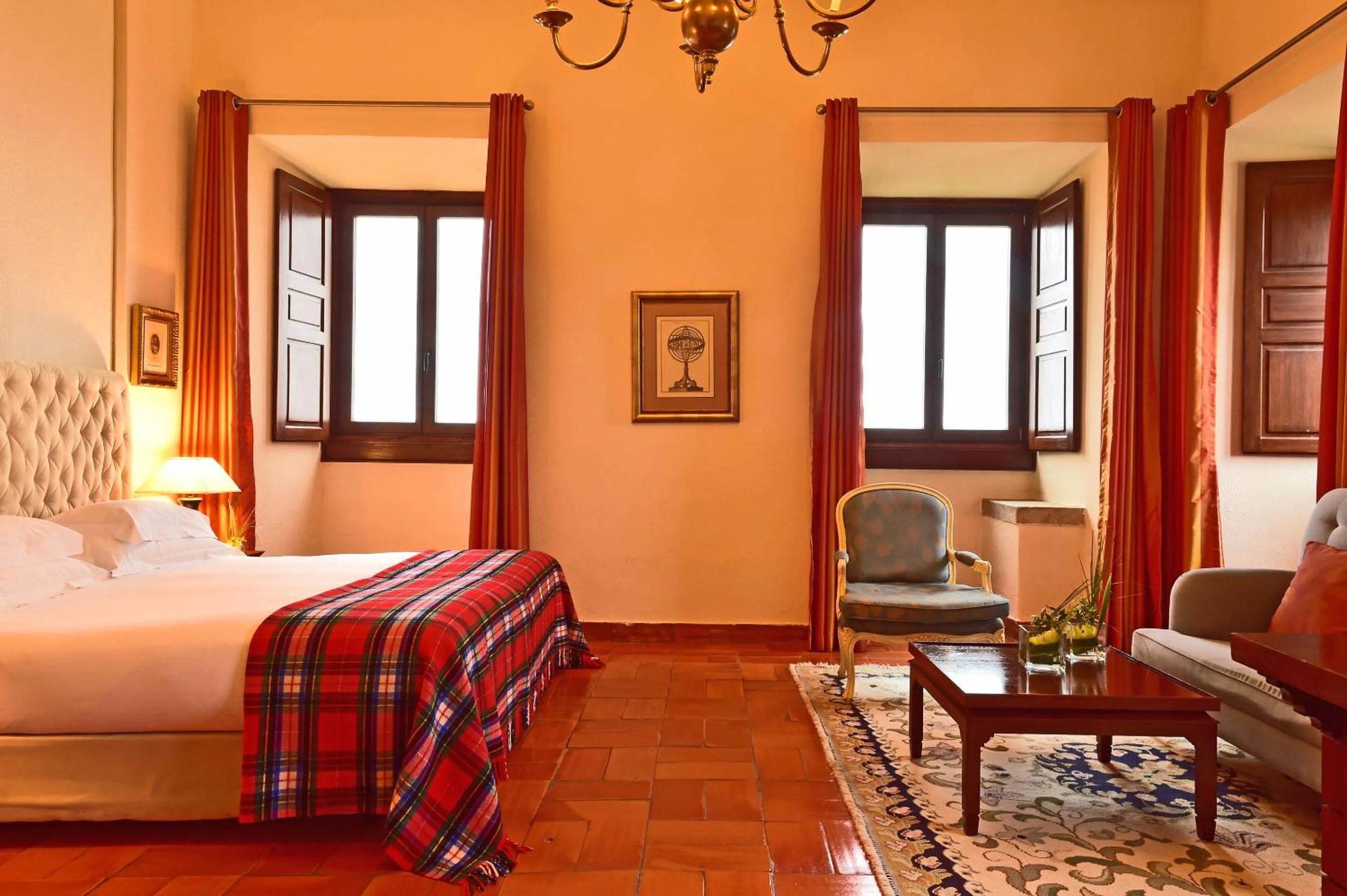 Photo of the whole room, Bed in Pousada Castelo de Palmela